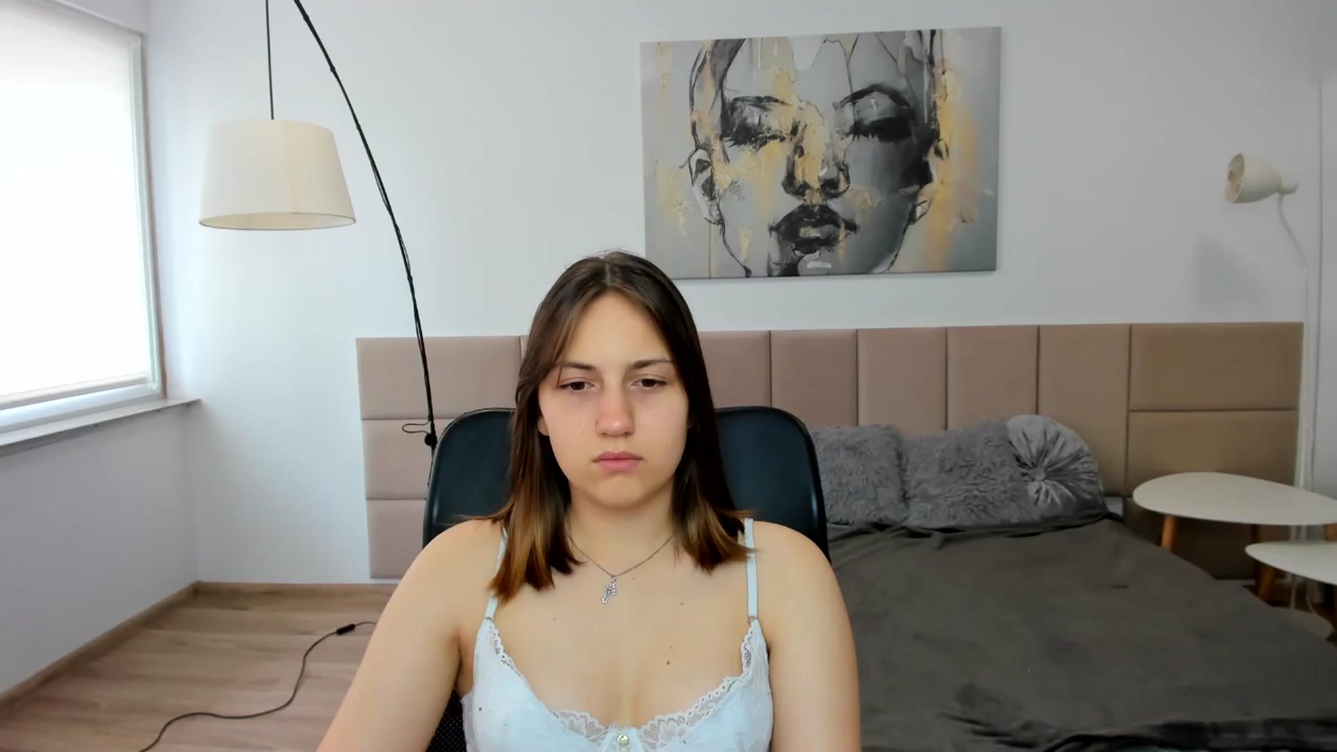 Gallery image thumbnail from HunterGirll's myfreecams stream on, 06/02/2024, 09:02 image 18 of 20