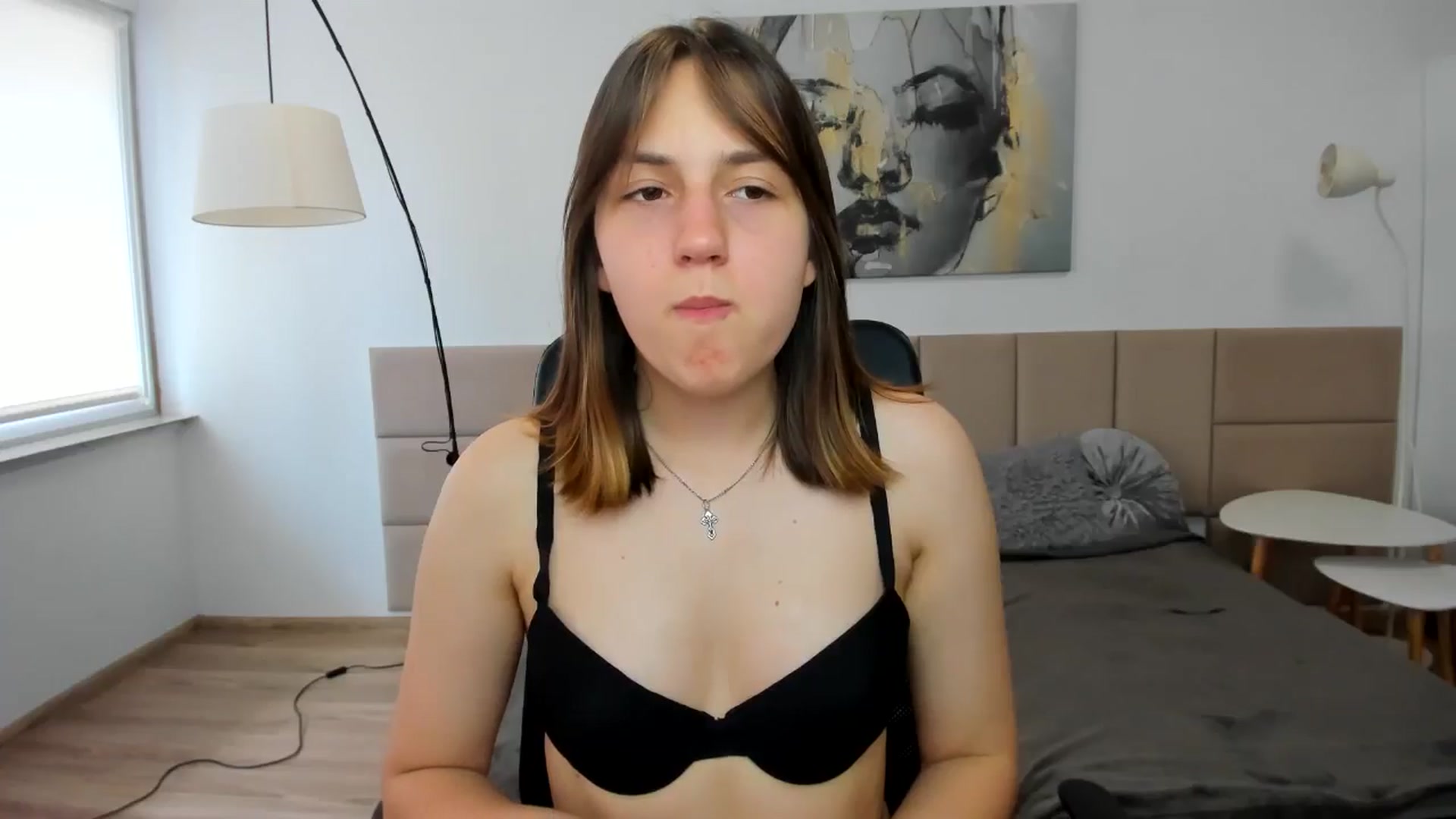 Gallery image thumbnail from HunterGirll's myfreecams stream on, 06/03/2024, 11:31 image 9 of 20