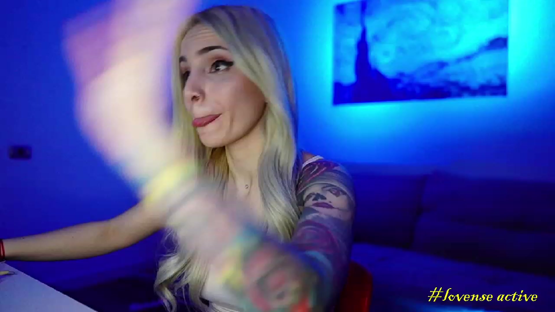 Gallery image thumbnail from Hustler_Pixel's myfreecams stream on, 03/04/2023, 01:02 image 11 of 20