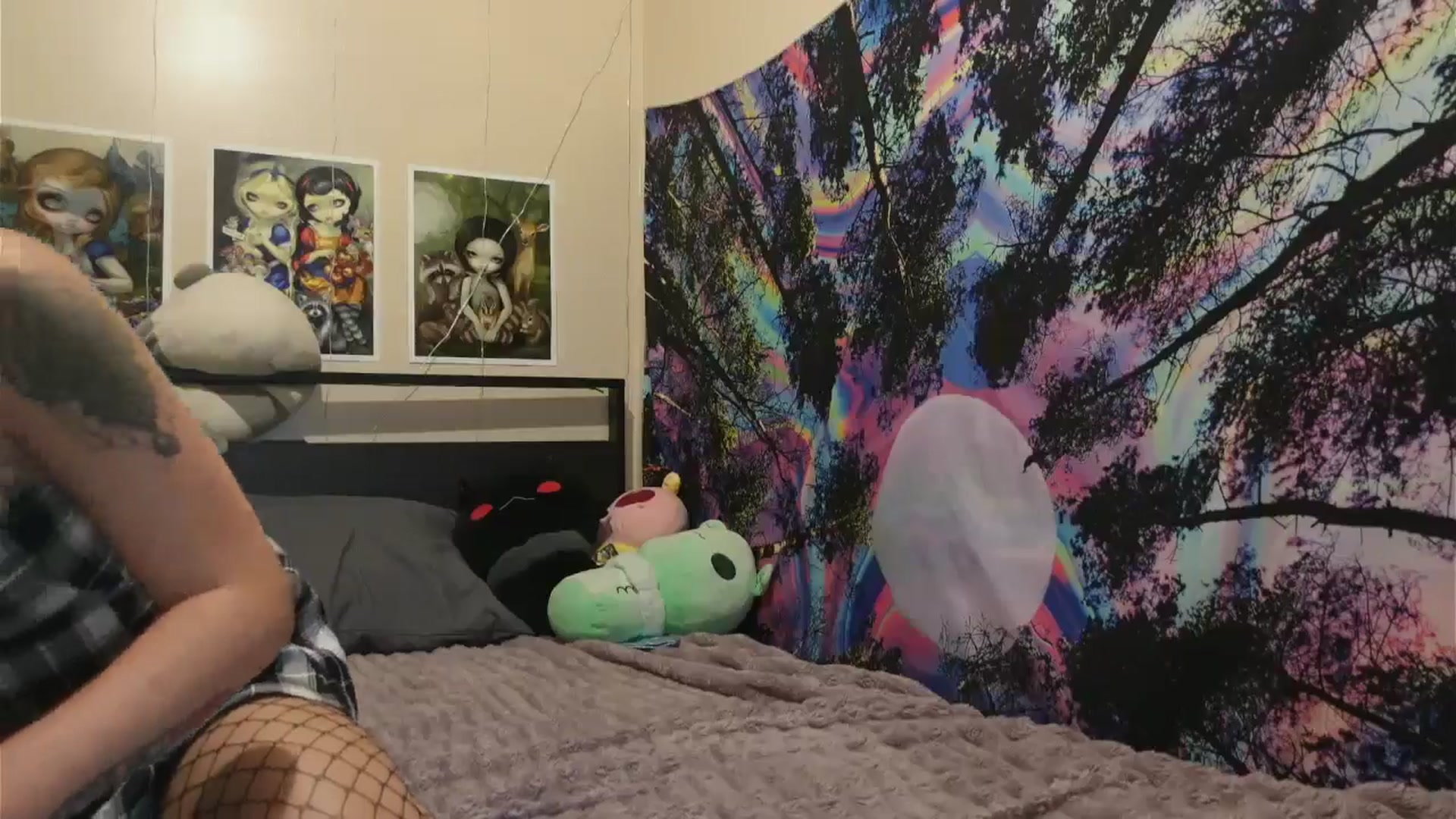 Gallery image thumbnail from Hxzel's myfreecams stream on, 07/25/2024, 01:47 image 8 of 20