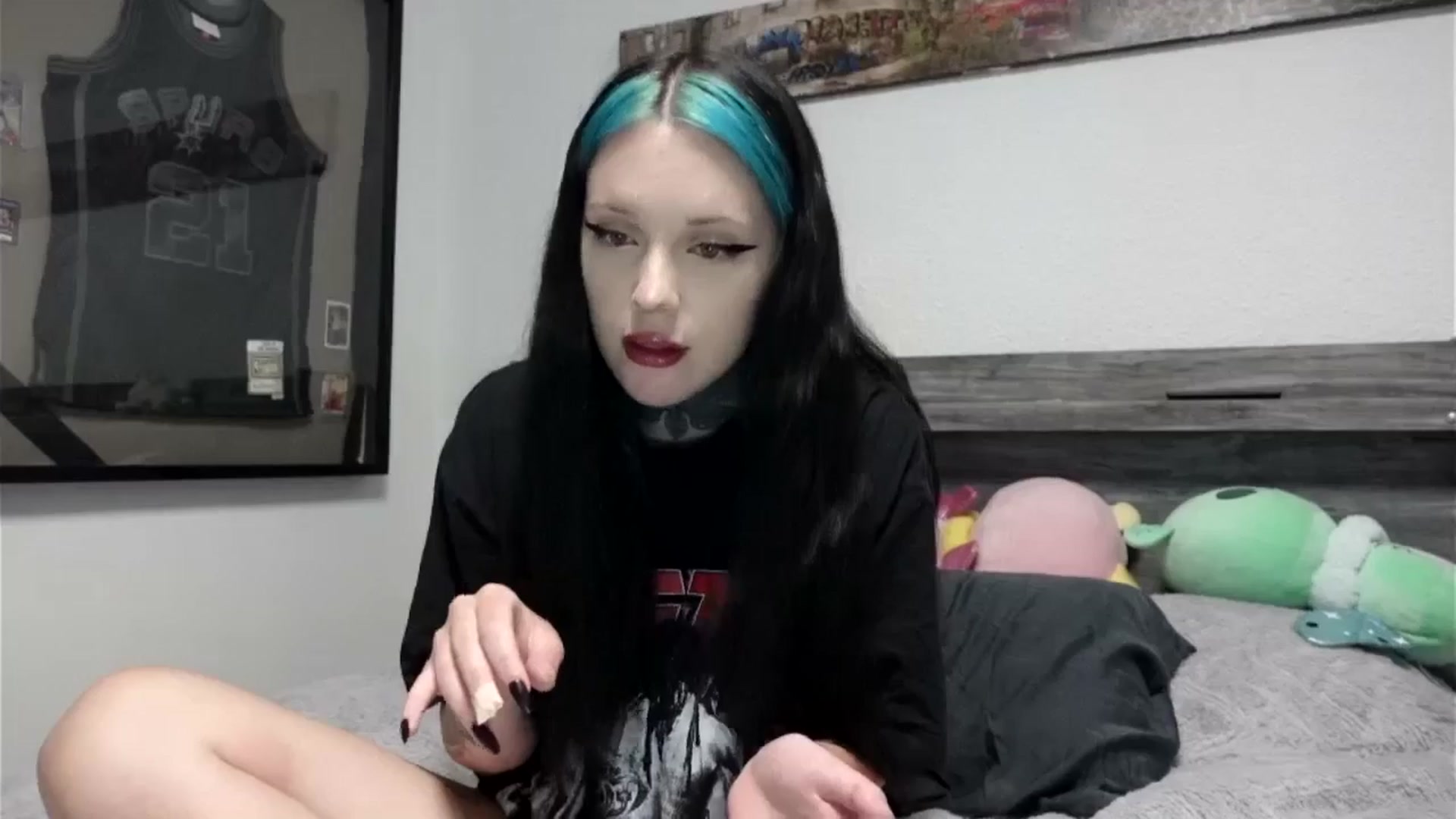 Gallery image thumbnail from Hxzel's myfreecams stream on, 06/23/2025, 01:41 image 5 of 20