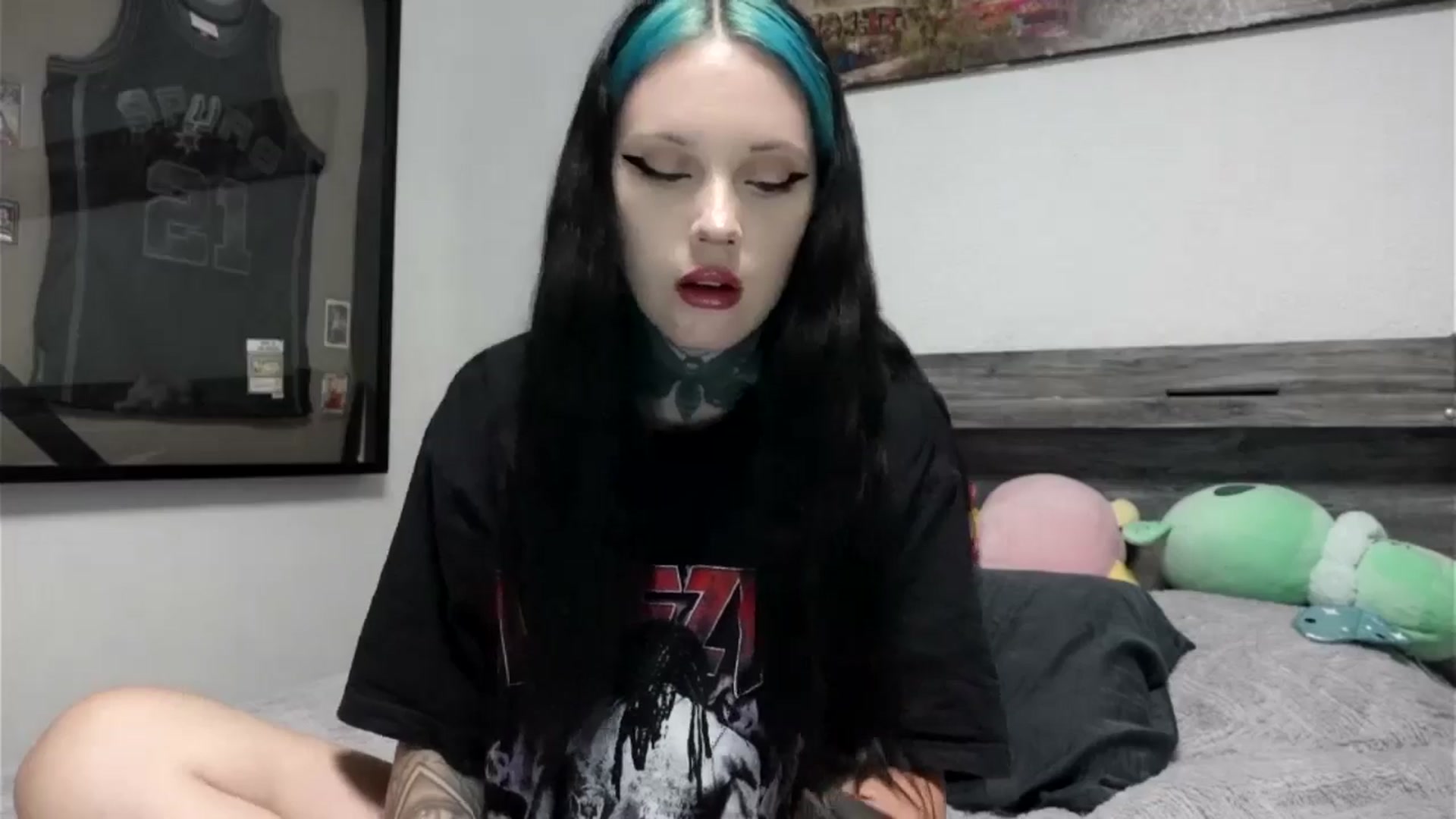 Gallery image thumbnail from Hxzel's myfreecams stream on, 06/23/2025, 01:41 image 7 of 20
