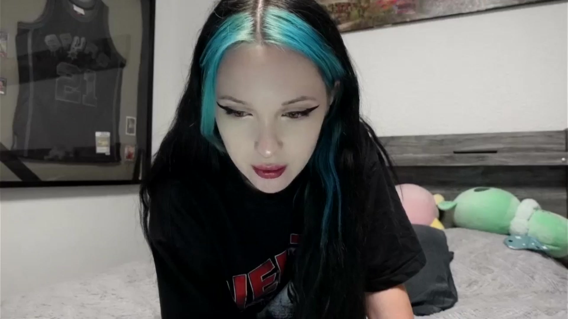 Gallery image thumbnail from Hxzel's myfreecams stream on, 06/23/2025, 01:41 image 12 of 20