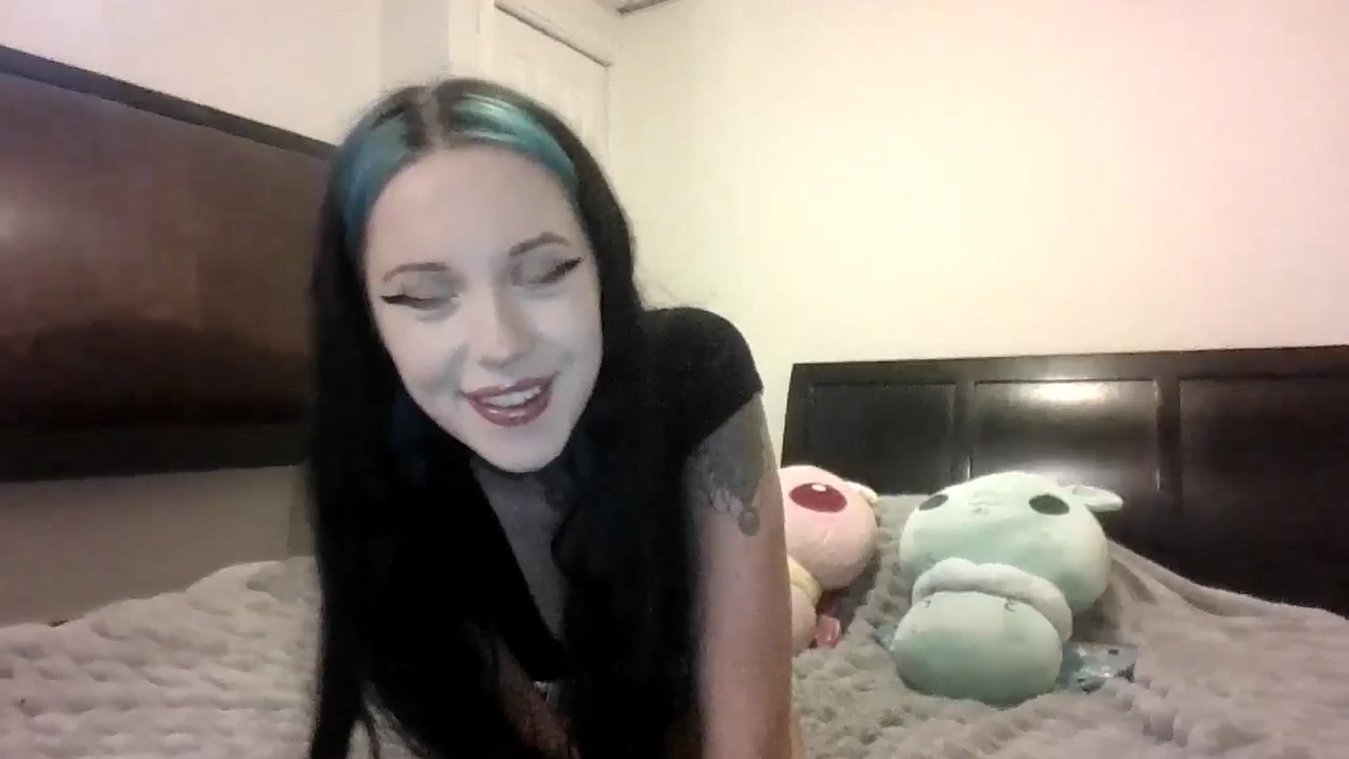 Gallery image thumbnail from Hxzel's myfreecams stream on, 07/24/2025, 02:31 image 4 of 20