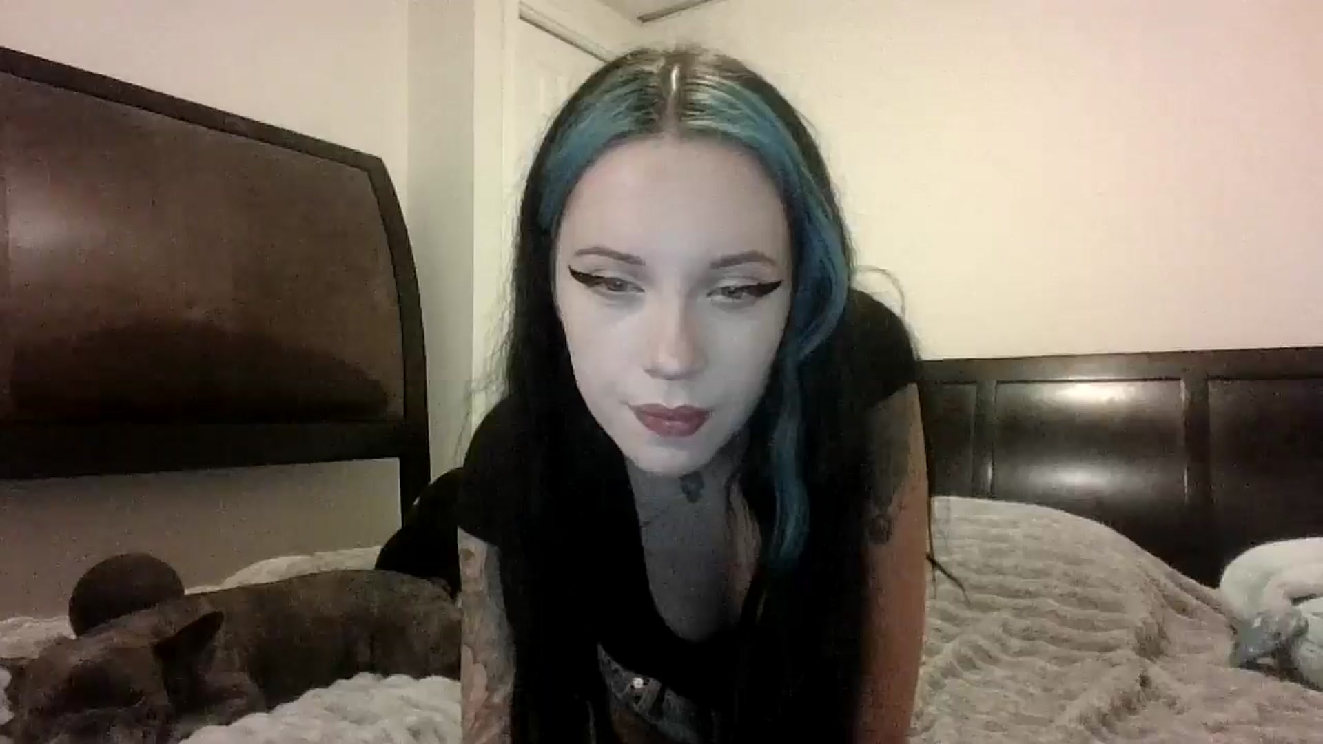 Gallery image thumbnail from Hxzel's myfreecams stream on, 07/24/2025, 03:58 image 2 of 20