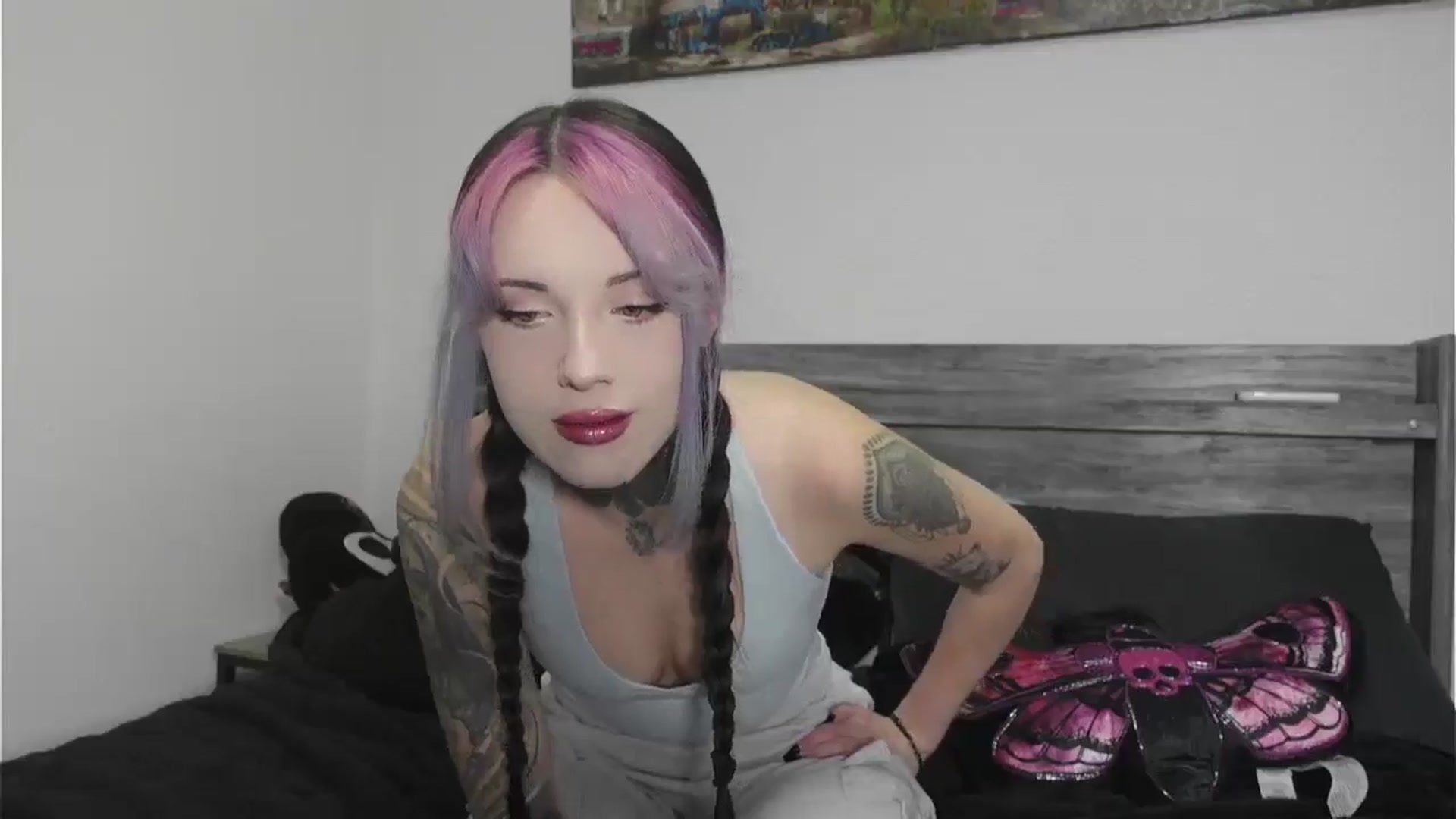 Gallery image thumbnail from Hxzel's myfreecams stream on, 03/10/2026, 01:53 image 16 of 20