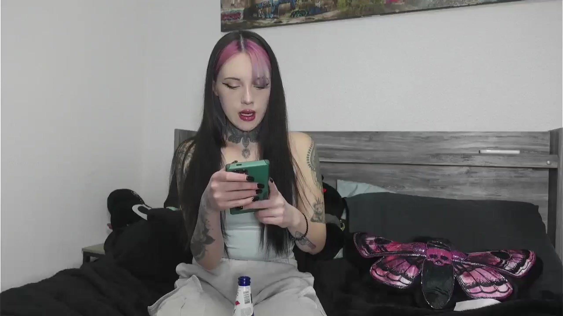 Gallery image thumbnail from Hxzel's myfreecams stream on, 03/10/2026, 03:00 image 14 of 20