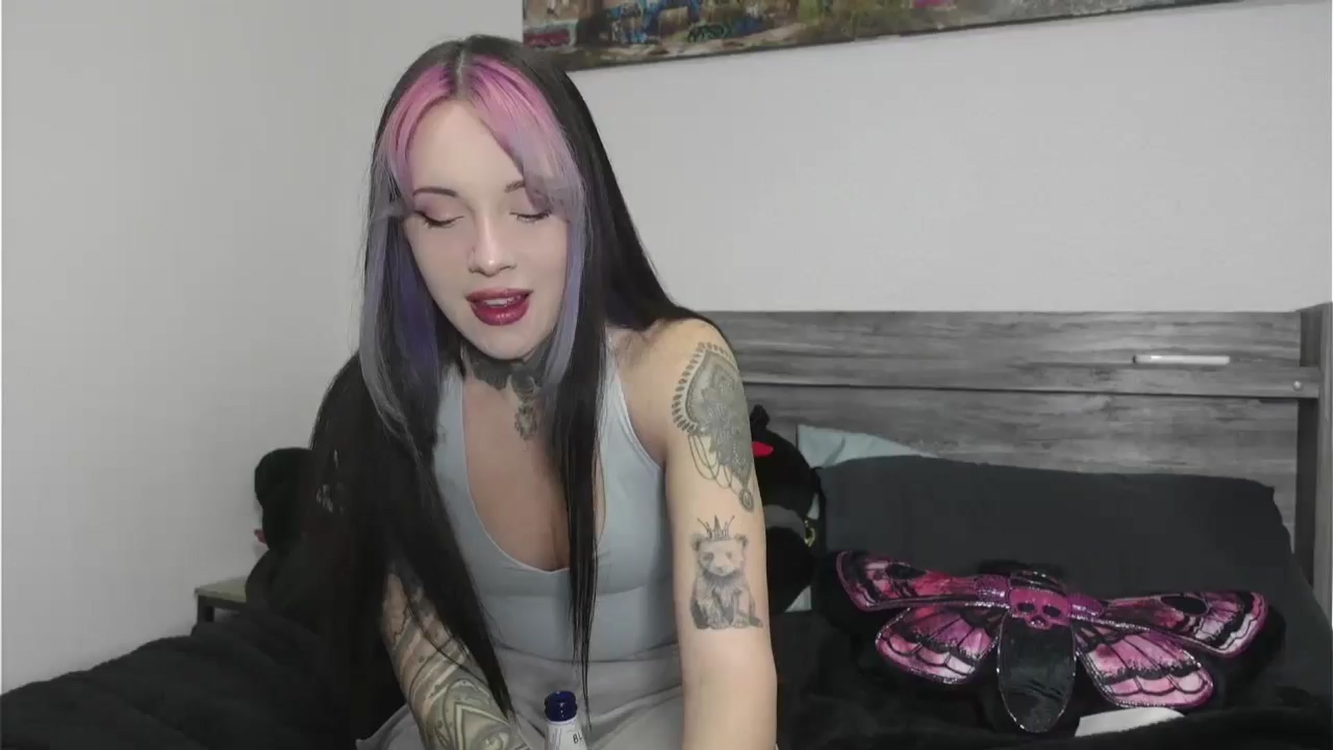 Gallery image thumbnail from Hxzel's myfreecams stream on, 03/10/2026, 03:00 image 1 of 20