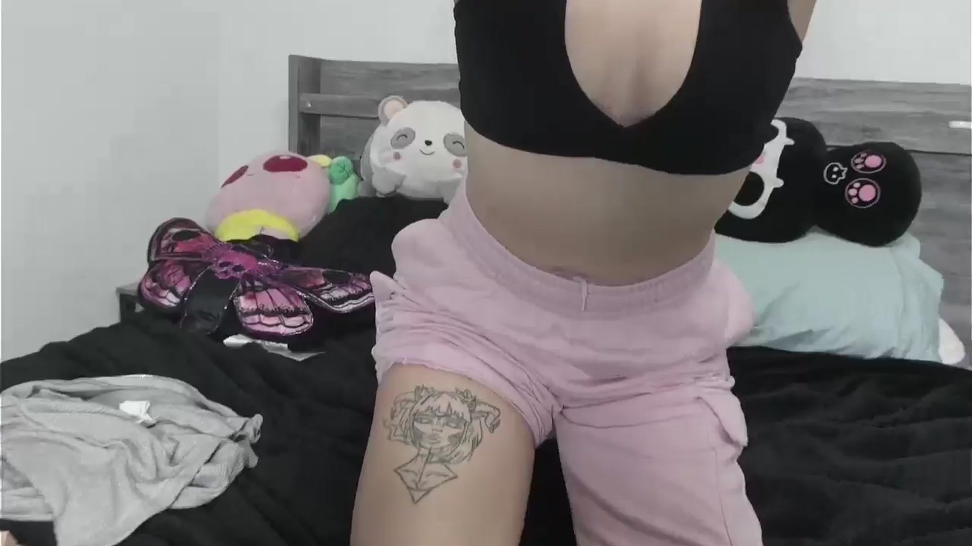 Gallery image thumbnail from Hxzel's myfreecams stream on, 03/25/2026, 03:09 image 15 of 20