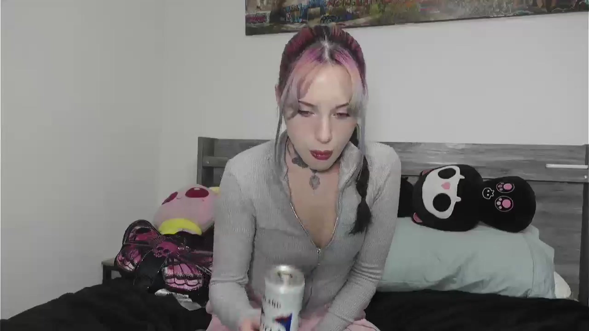 Gallery image thumbnail from Hxzel's myfreecams stream on, 03/25/2026, 03:09 image 8 of 20