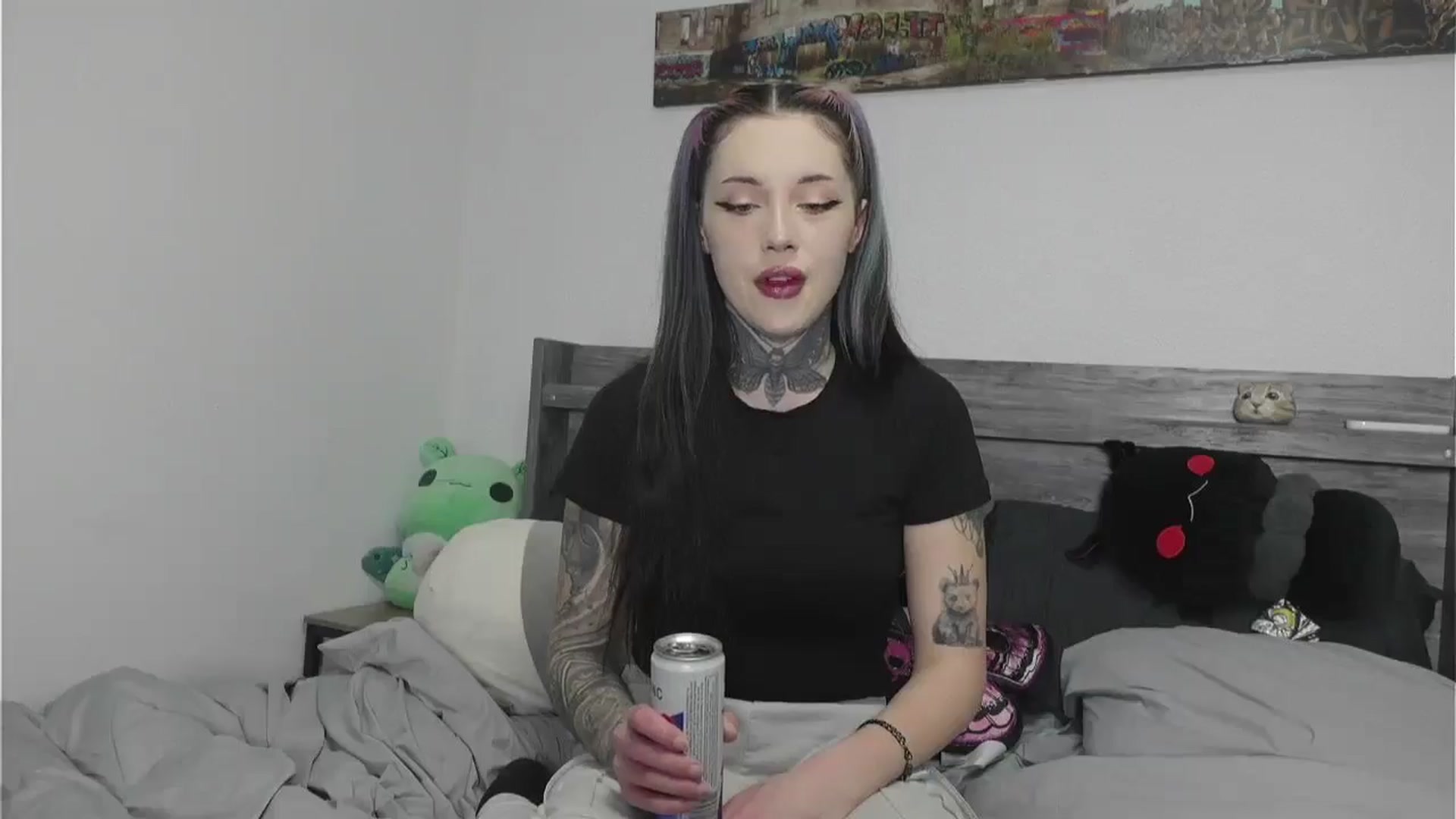 Gallery image thumbnail from Hxzel's myfreecams stream on, 04/08/2026, 03:44 image 16 of 20