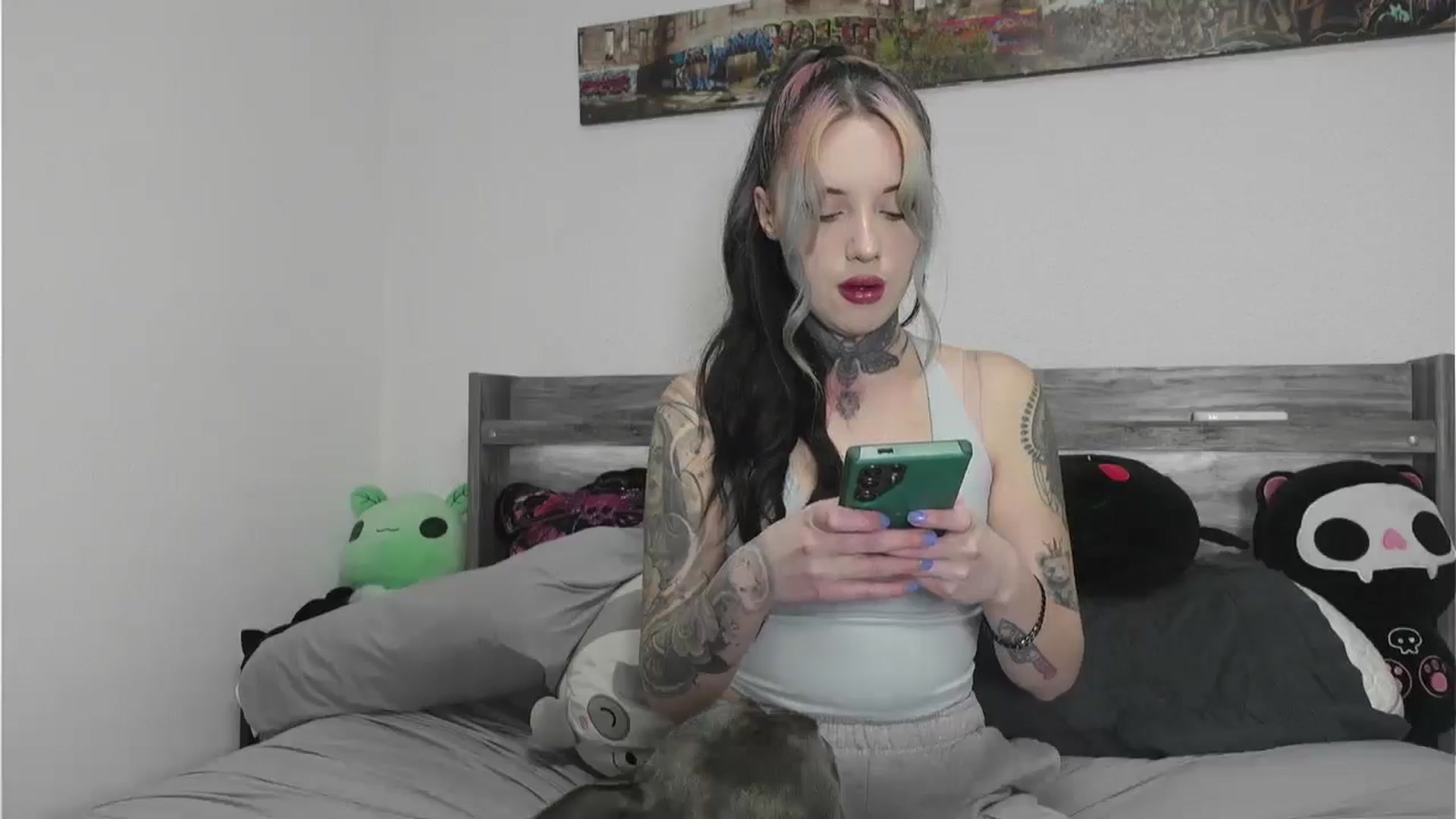 Gallery image thumbnail from Hxzel's myfreecams stream on, 04/16/2026, 02:54 image 19 of 20