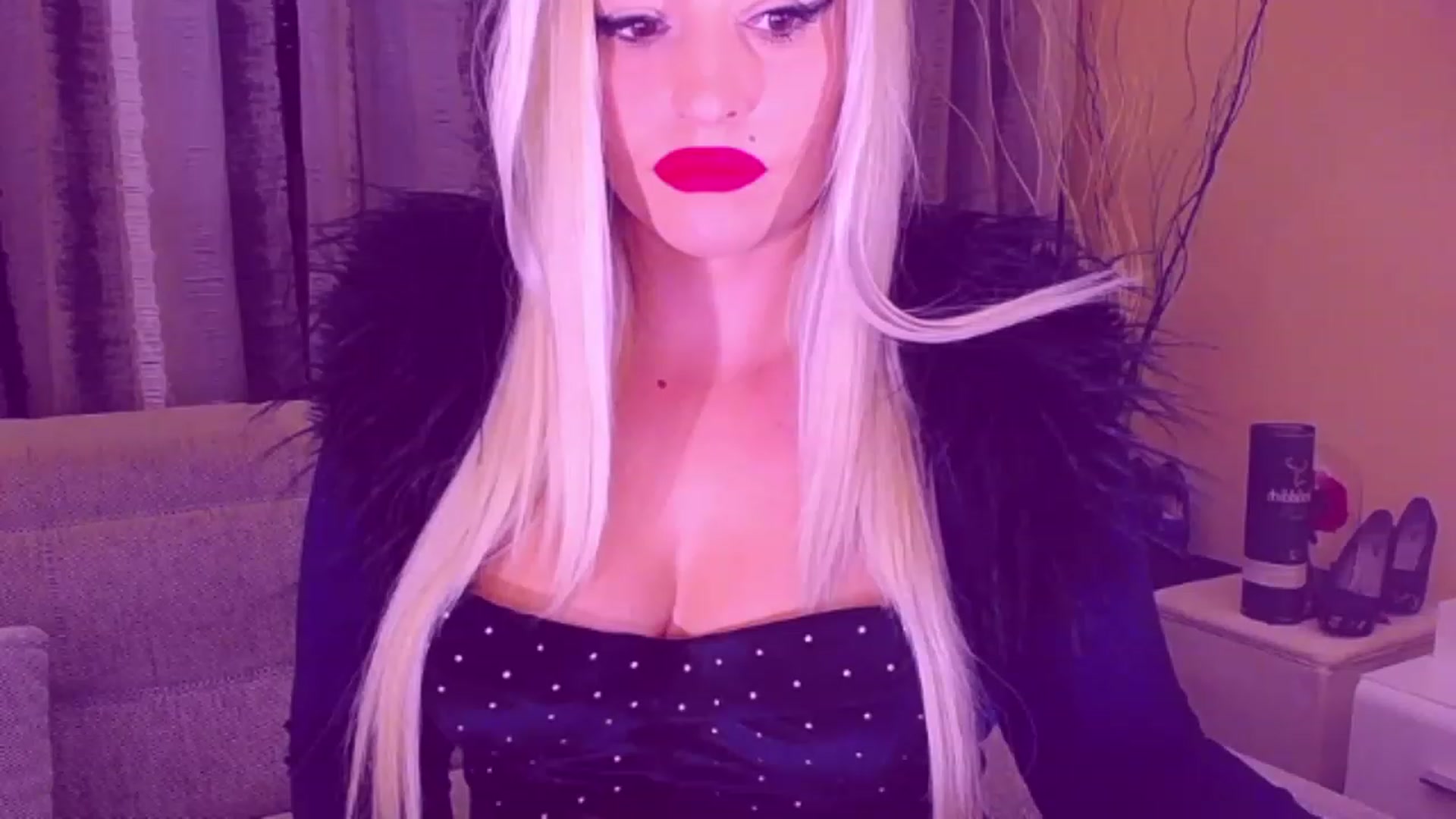 Gallery image thumbnail from HypnoMistress's myfreecams stream on, 12/12/2022, 12:00 image 17 of 20