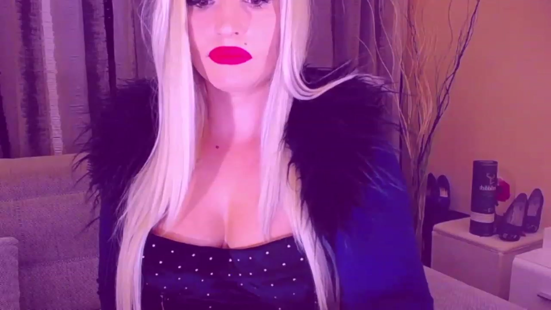Gallery image thumbnail from HypnoMistress's myfreecams stream on, 12/12/2022, 12:00 image 6 of 20