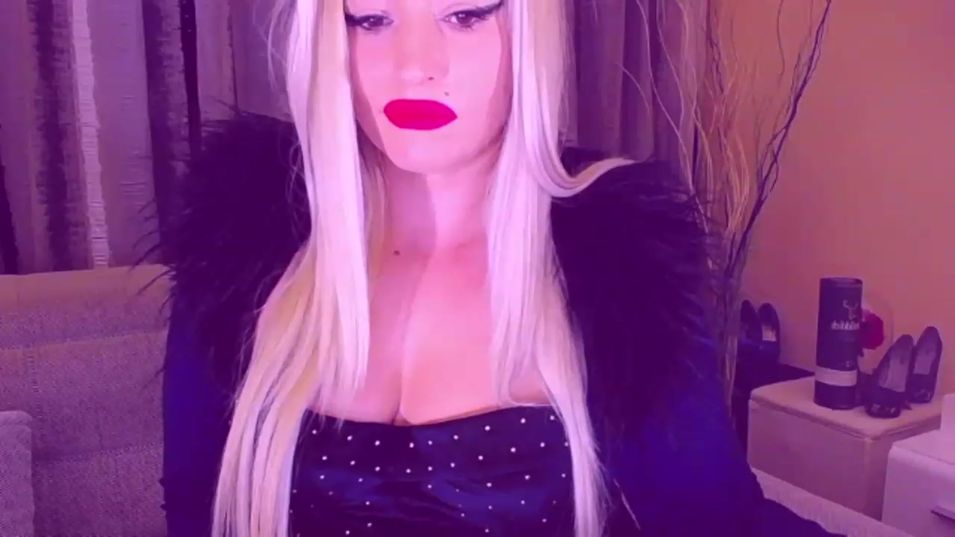 Gallery image thumbnail from HypnoMistress's myfreecams stream on, 12/12/2022, 12:00 image 3 of 20