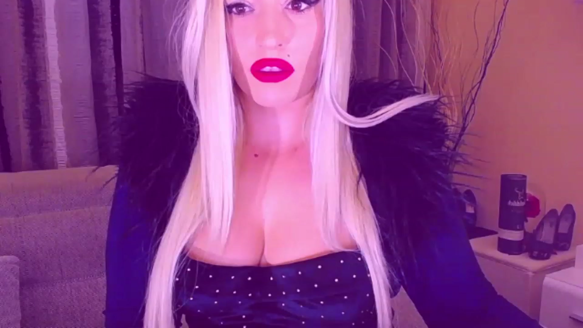 Gallery image thumbnail from HypnoMistress's myfreecams stream on, 12/12/2022, 12:31 image 15 of 20