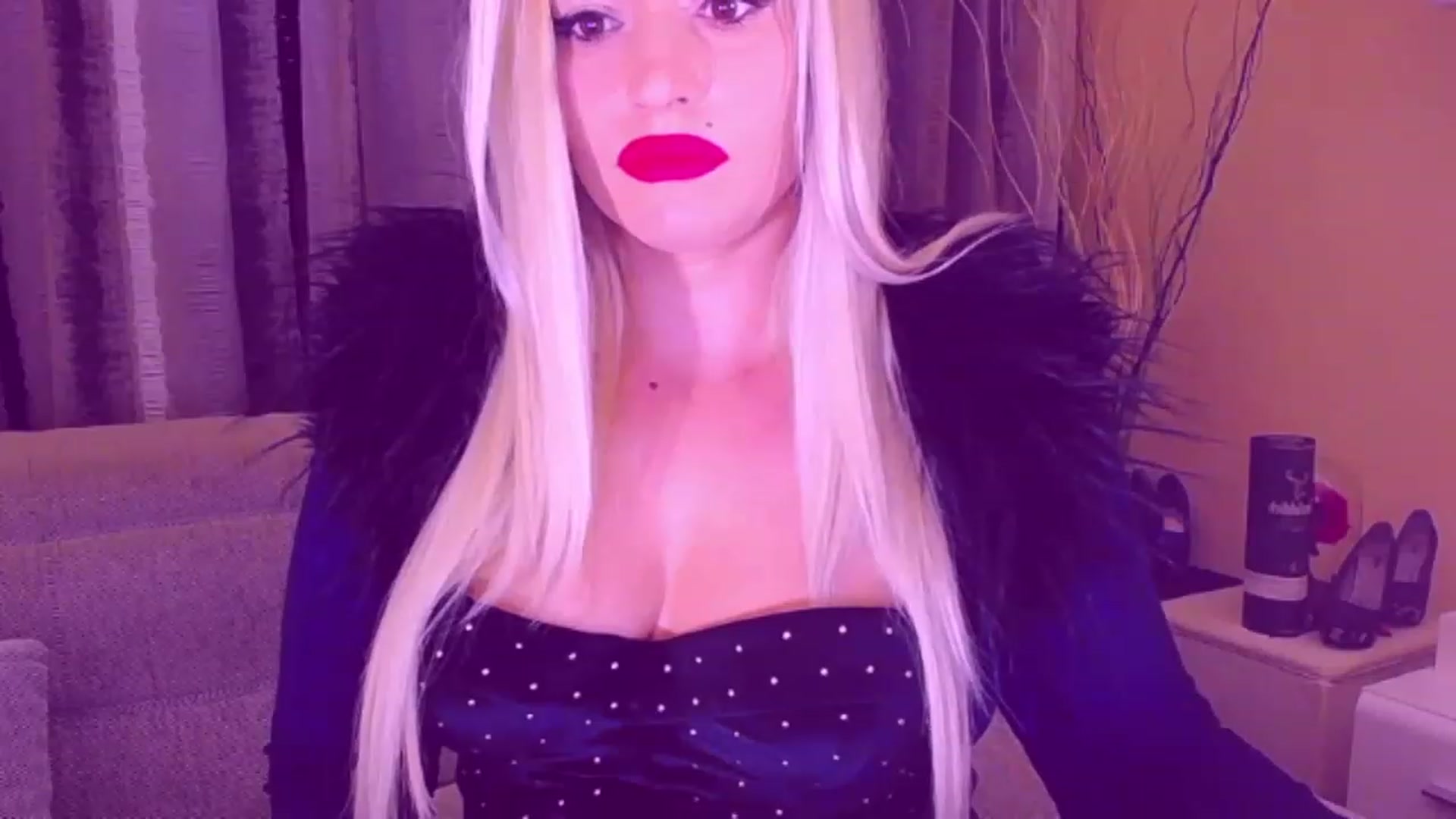 Gallery image thumbnail from HypnoMistress's myfreecams stream on, 12/12/2022, 12:31 image 7 of 20