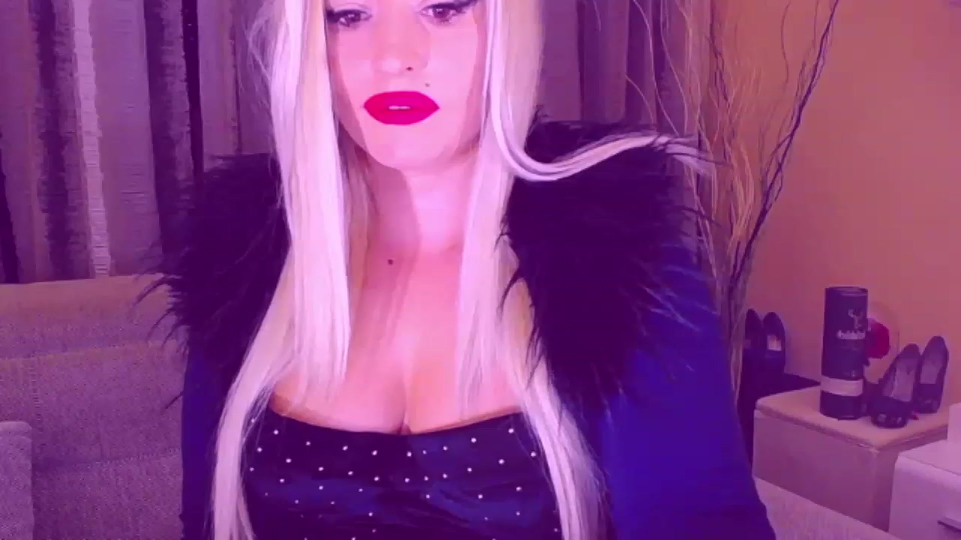 Gallery image thumbnail from HypnoMistress's myfreecams stream on, 12/12/2022, 12:31 image 12 of 20