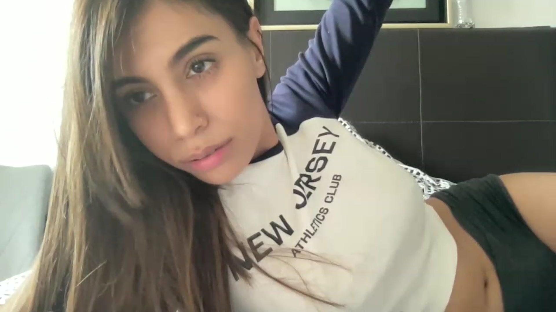 Gallery image thumbnail from IAbabe's myfreecams stream on, 04/27/2023, 23:03 image 20 of 20