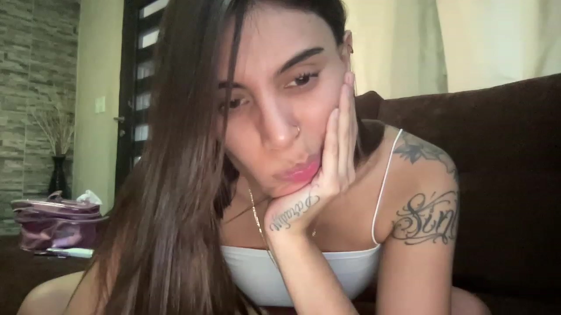 Gallery image thumbnail from IAbabe's myfreecams stream on, 06/06/2023, 13:53 image 5 of 20