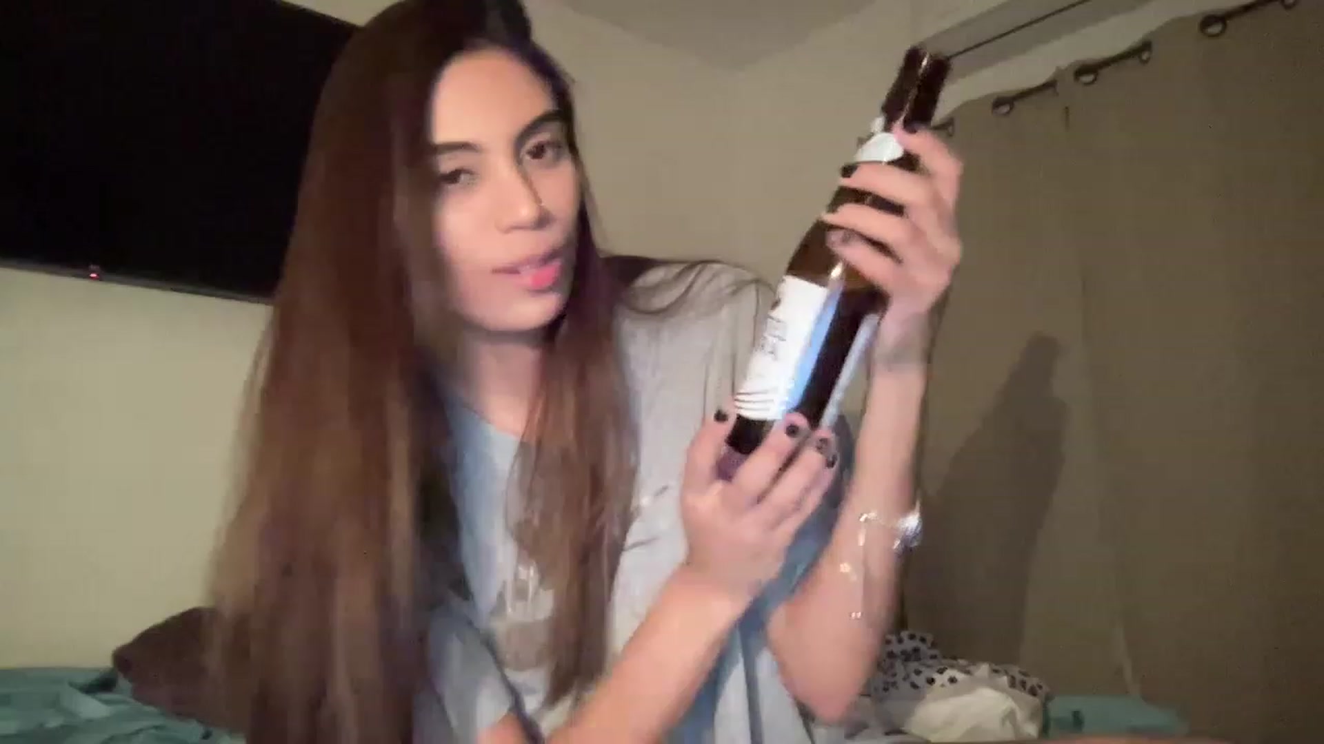 Gallery image thumbnail from IAbabe's myfreecams stream on, 06/18/2023, 09:43 image 1 of 20