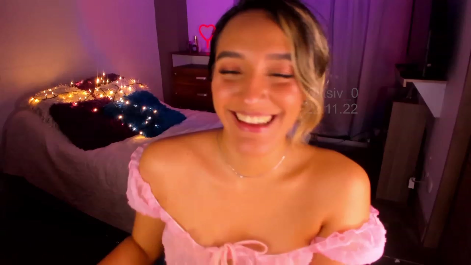 Gallery image thumbnail from IFallon's myfreecams stream on, 11/23/2022, 03:05 image 16 of 20