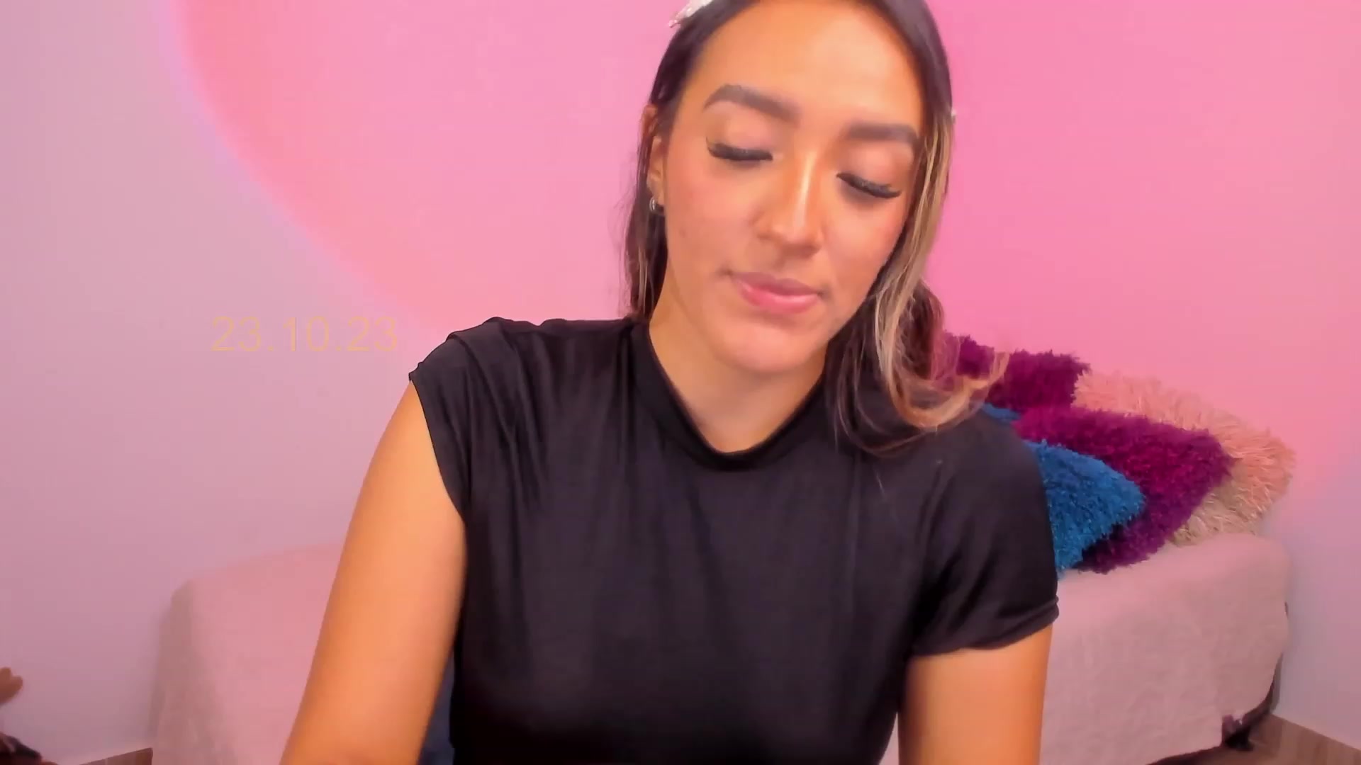 Gallery image thumbnail from IFallon's myfreecams stream on, 10/24/2023, 24:50 image 14 of 20