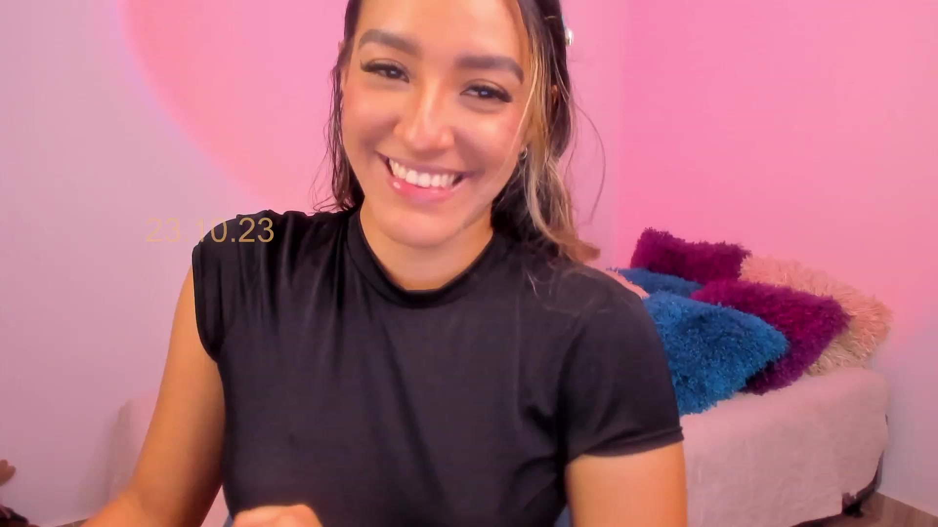 Gallery image thumbnail from IFallon's myfreecams stream on, 10/24/2023, 24:50 image 11 of 20