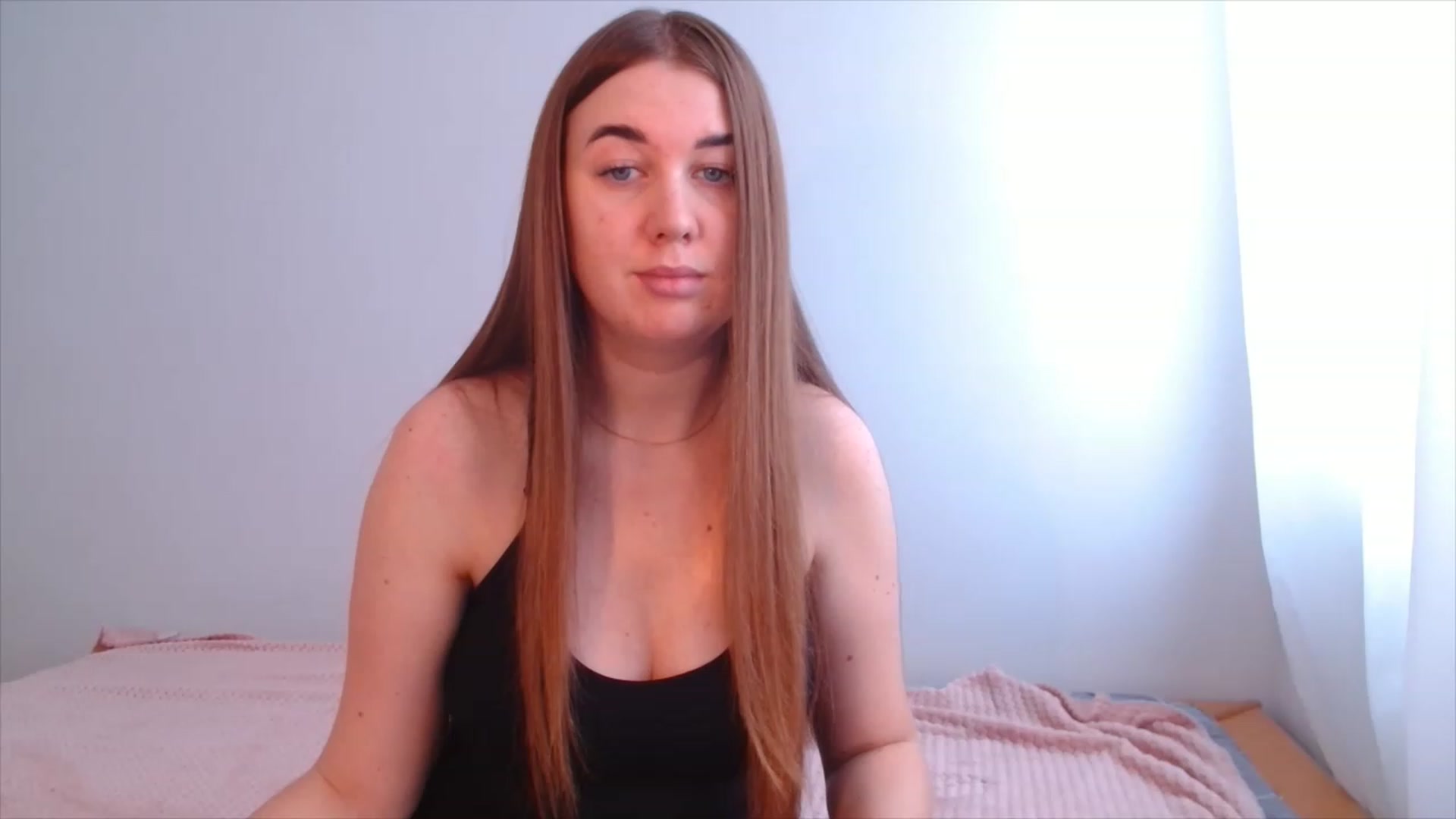 Gallery image thumbnail from IFlowersGirl's myfreecams stream on, 12/05/2022, 11:33 image 2 of 20