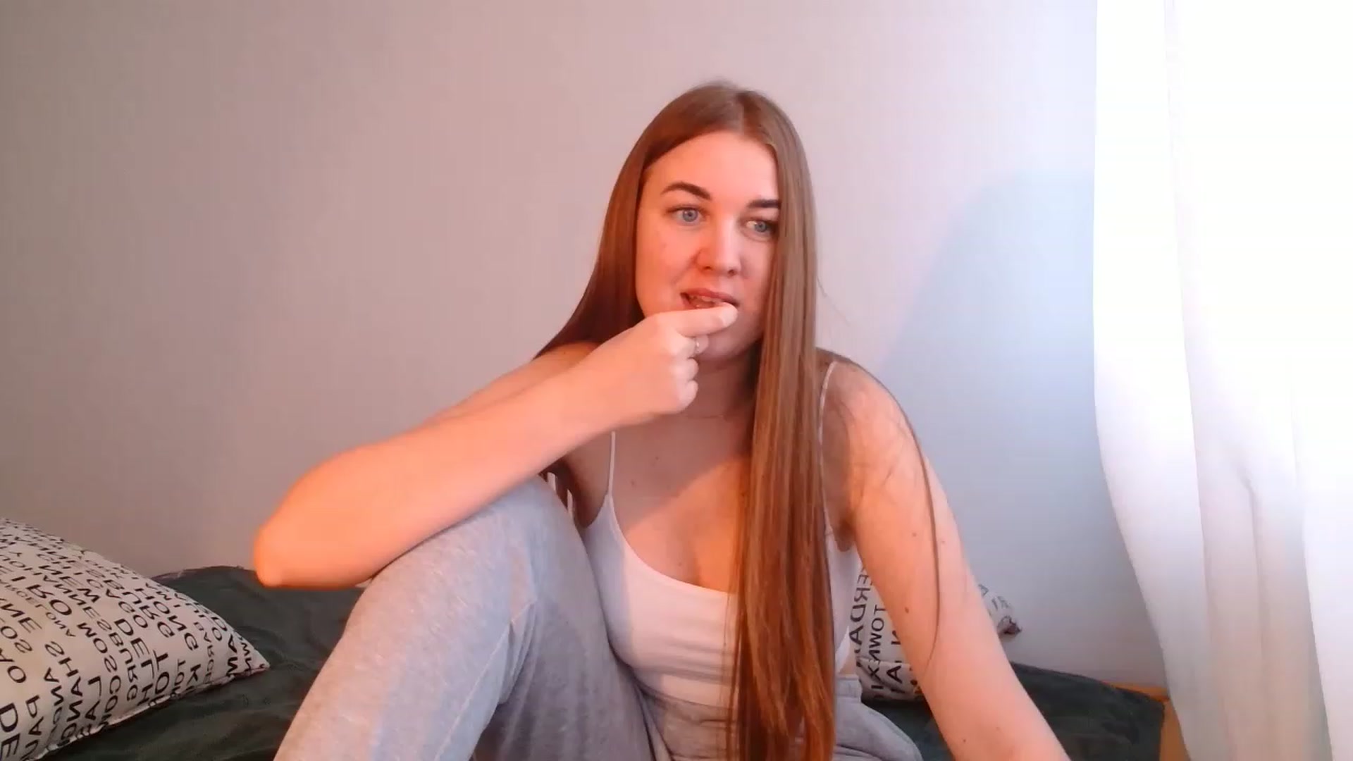Gallery image thumbnail from IFlowersGirl's myfreecams stream on, 12/07/2022, 13:16 image 20 of 20