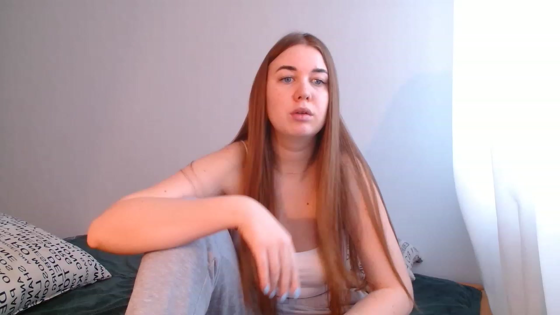 Gallery image thumbnail from IFlowersGirl's myfreecams stream on, 12/07/2022, 13:16 image 9 of 20