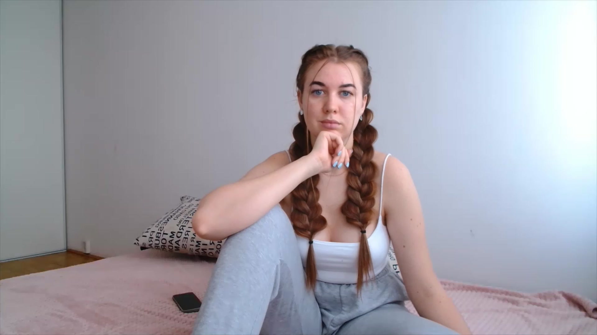Gallery image thumbnail from IFlowersGirl's myfreecams stream on, 12/09/2022, 11:07 image 10 of 20