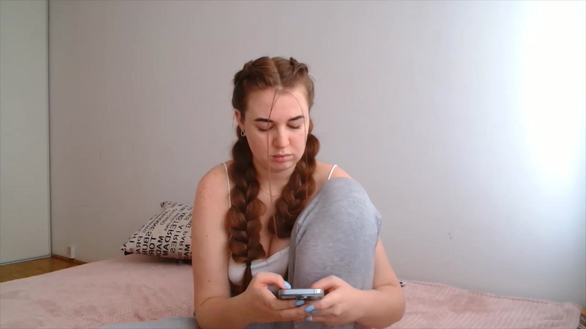 Gallery image thumbnail from IFlowersGirl's myfreecams stream on, 12/09/2022, 11:48 image 15 of 20