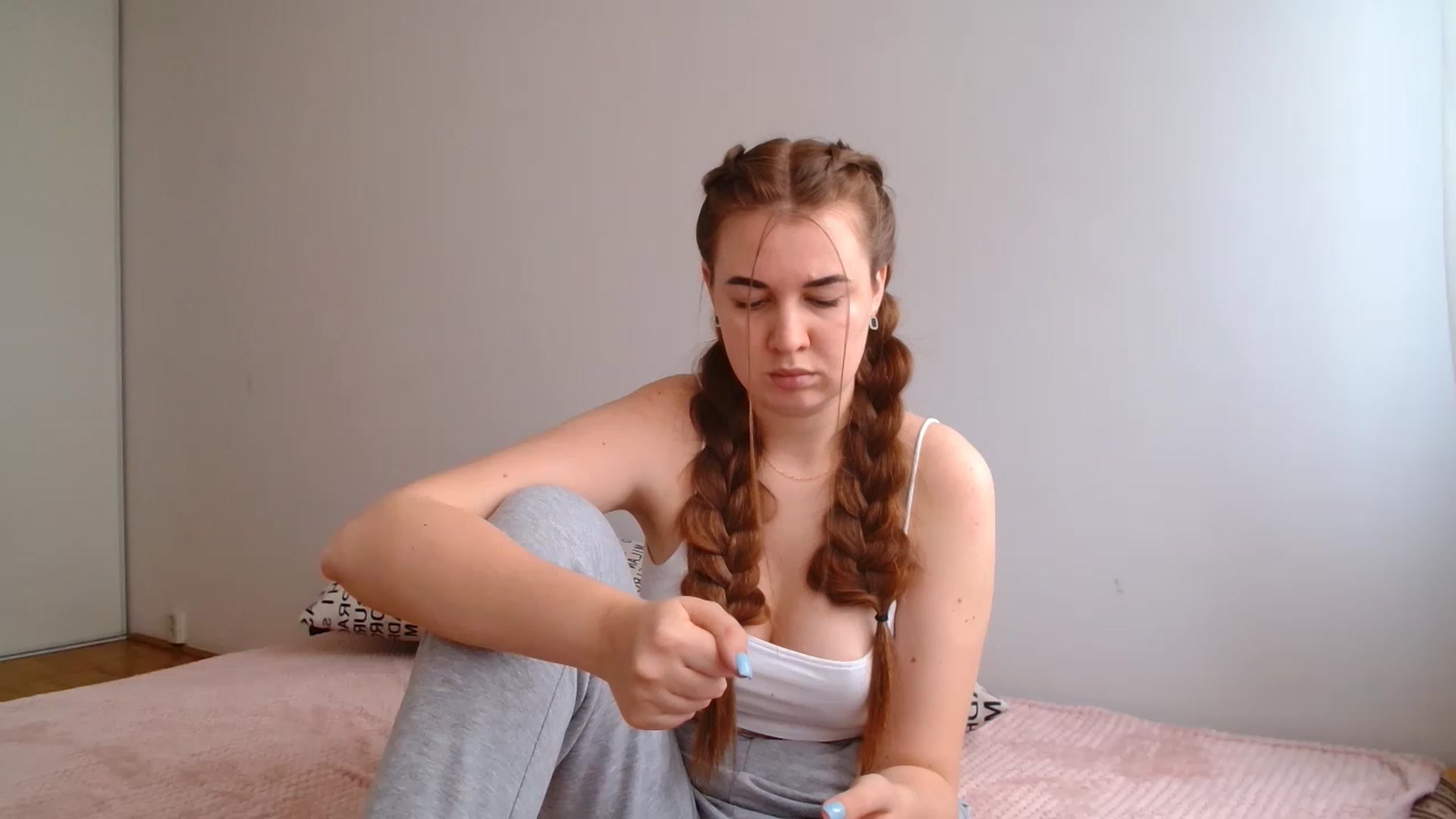 Gallery image thumbnail from IFlowersGirl's myfreecams stream on, 12/09/2022, 12:06 image 10 of 20