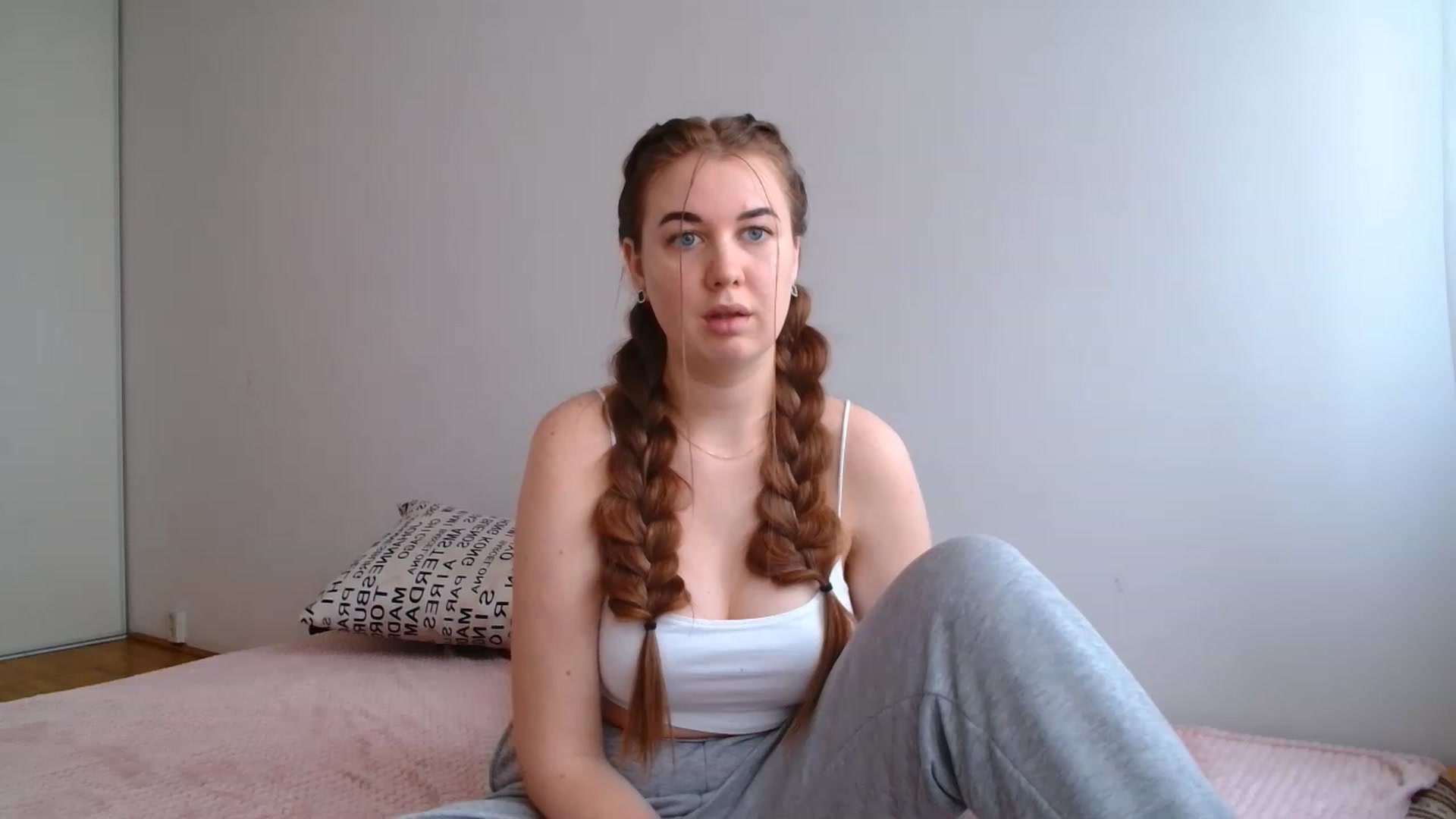 Gallery image thumbnail from IFlowersGirl's myfreecams stream on, 12/09/2022, 12:06 image 19 of 20
