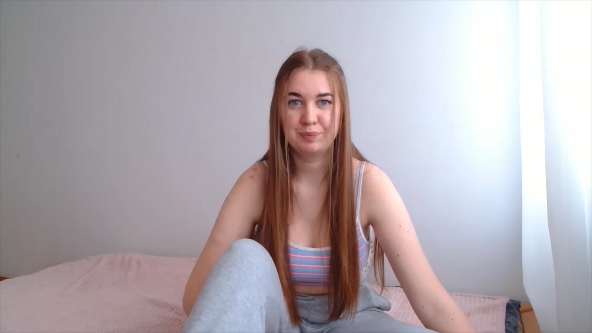 Gallery image thumbnail from IFlowersGirl's myfreecams stream on, 12/11/2022, 09:37 image 12 of 20