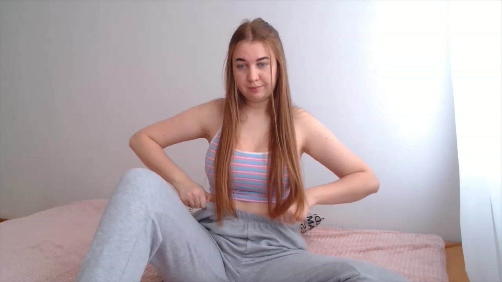 Gallery image thumbnail from IFlowersGirl's myfreecams stream on, 12/11/2022, 10:24 image 1 of 20