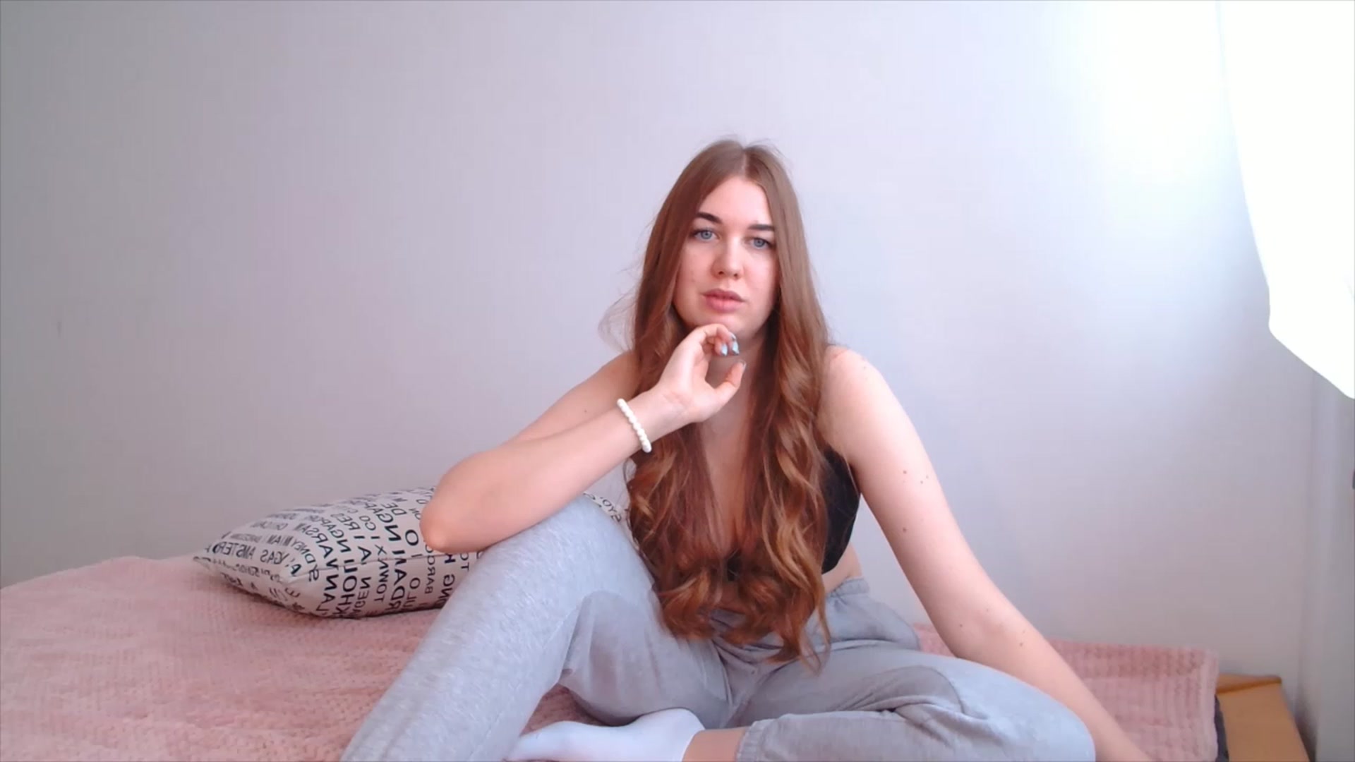 Gallery image thumbnail from IFlowersGirl's myfreecams stream on, 12/16/2022, 10:54 image 20 of 20