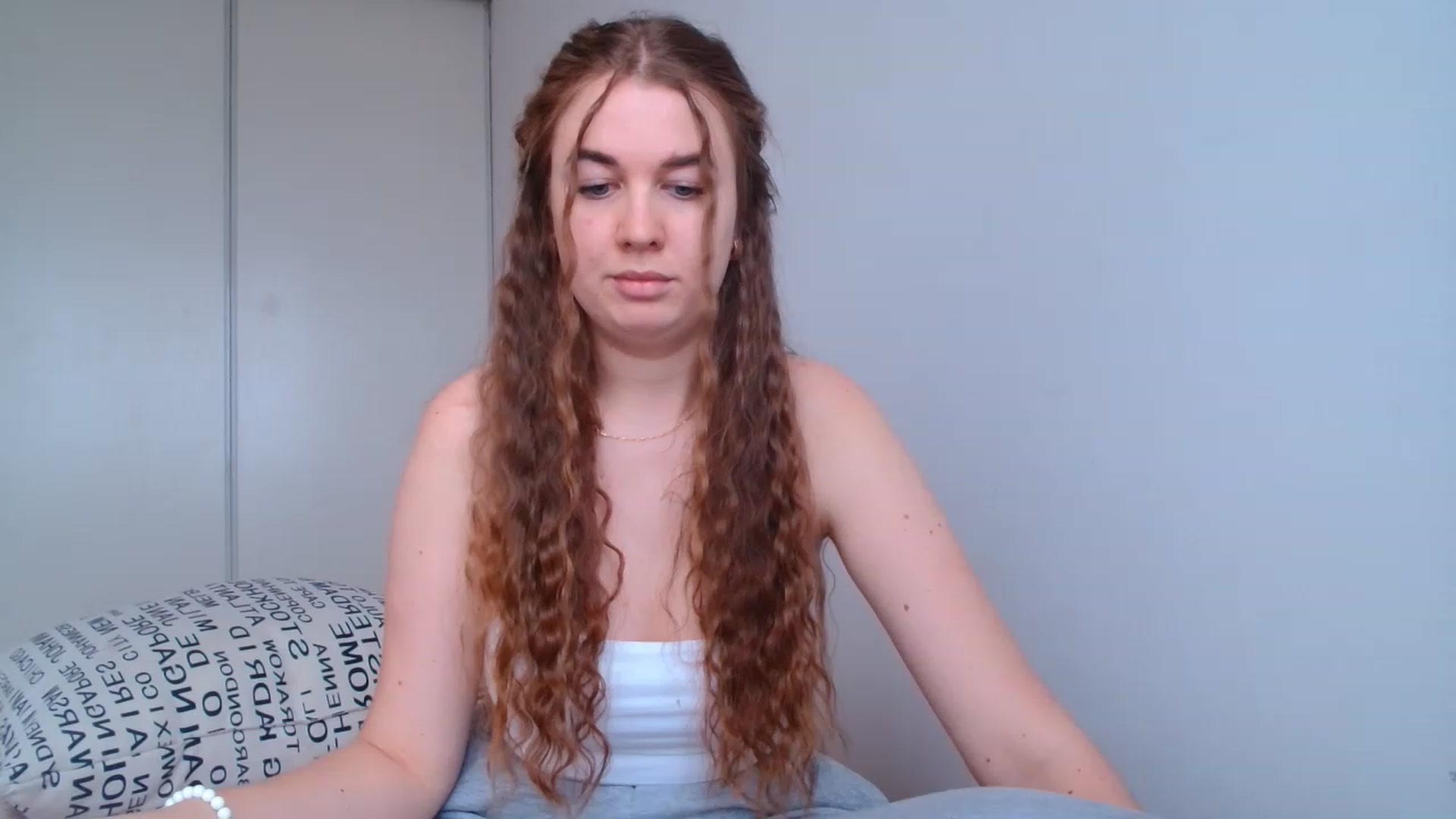 Gallery image thumbnail from IFlowersGirl's myfreecams stream on, 12/21/2022, 11:42 image 14 of 20