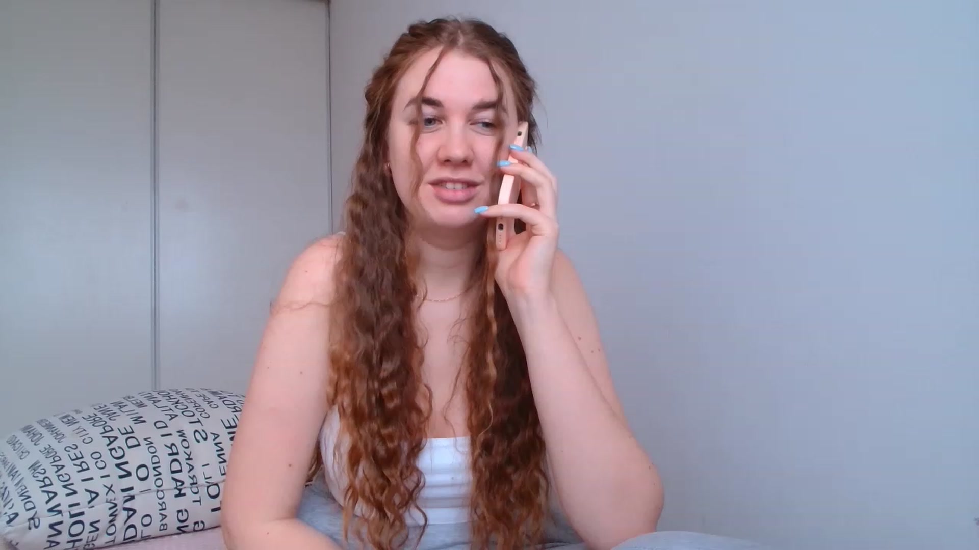 Gallery image thumbnail from IFlowersGirl's myfreecams stream on, 12/21/2022, 11:42 image 9 of 20