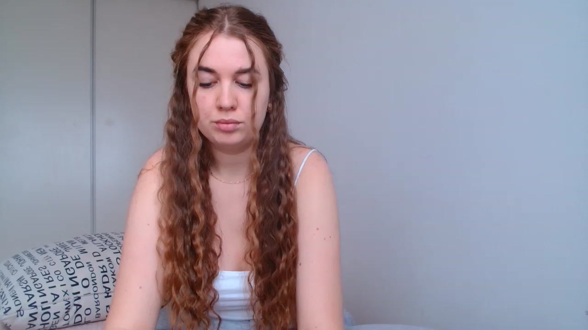 Gallery image thumbnail from IFlowersGirl's myfreecams stream on, 12/21/2022, 11:42 image 1 of 20