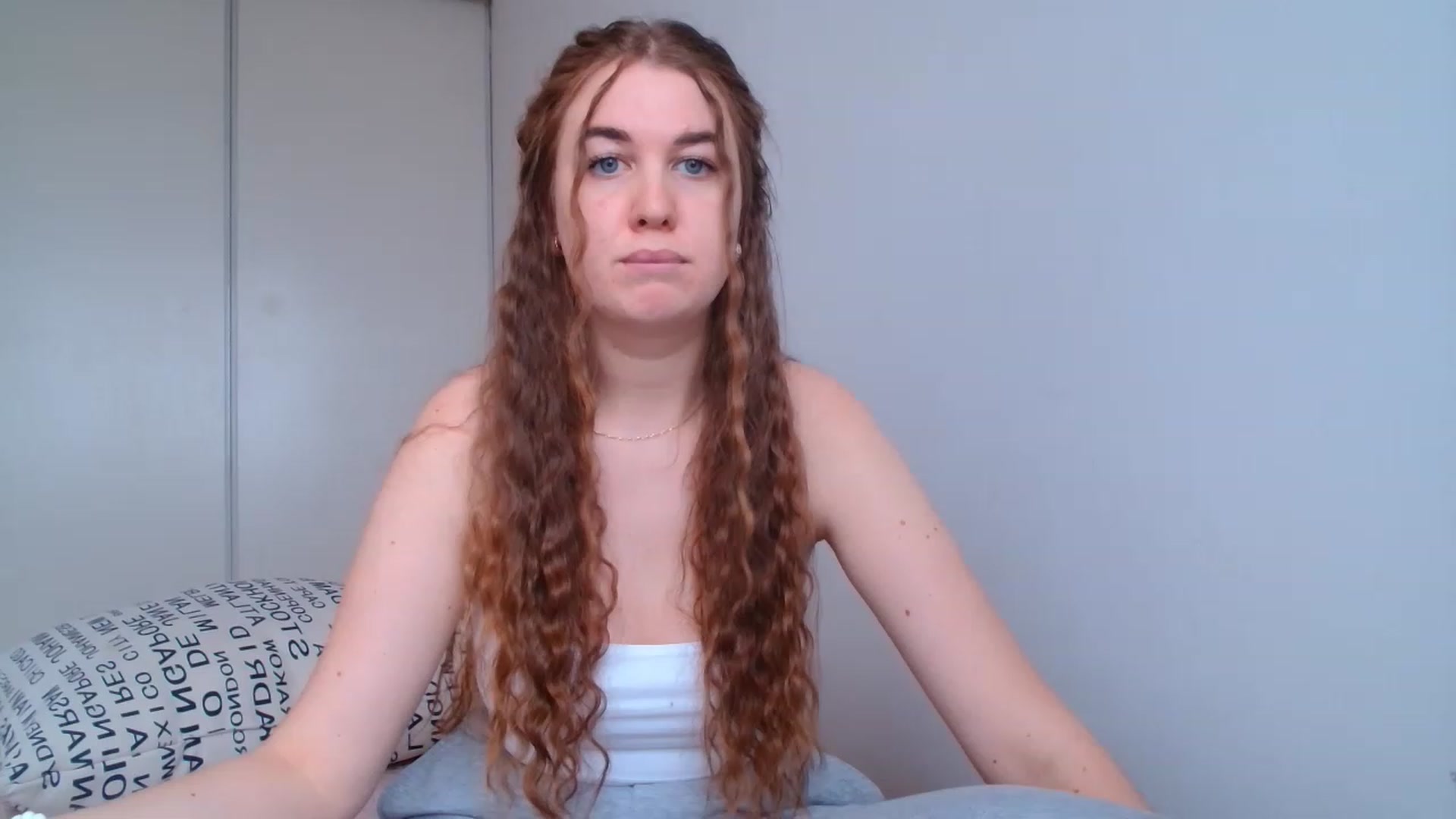 Gallery image thumbnail from IFlowersGirl's myfreecams stream on, 12/21/2022, 11:42 image 6 of 20