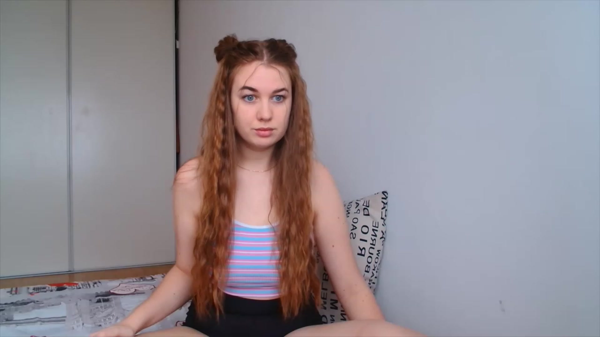 Gallery image thumbnail from IFlowersGirl's myfreecams stream on, 12/22/2022, 10:47 image 2 of 20