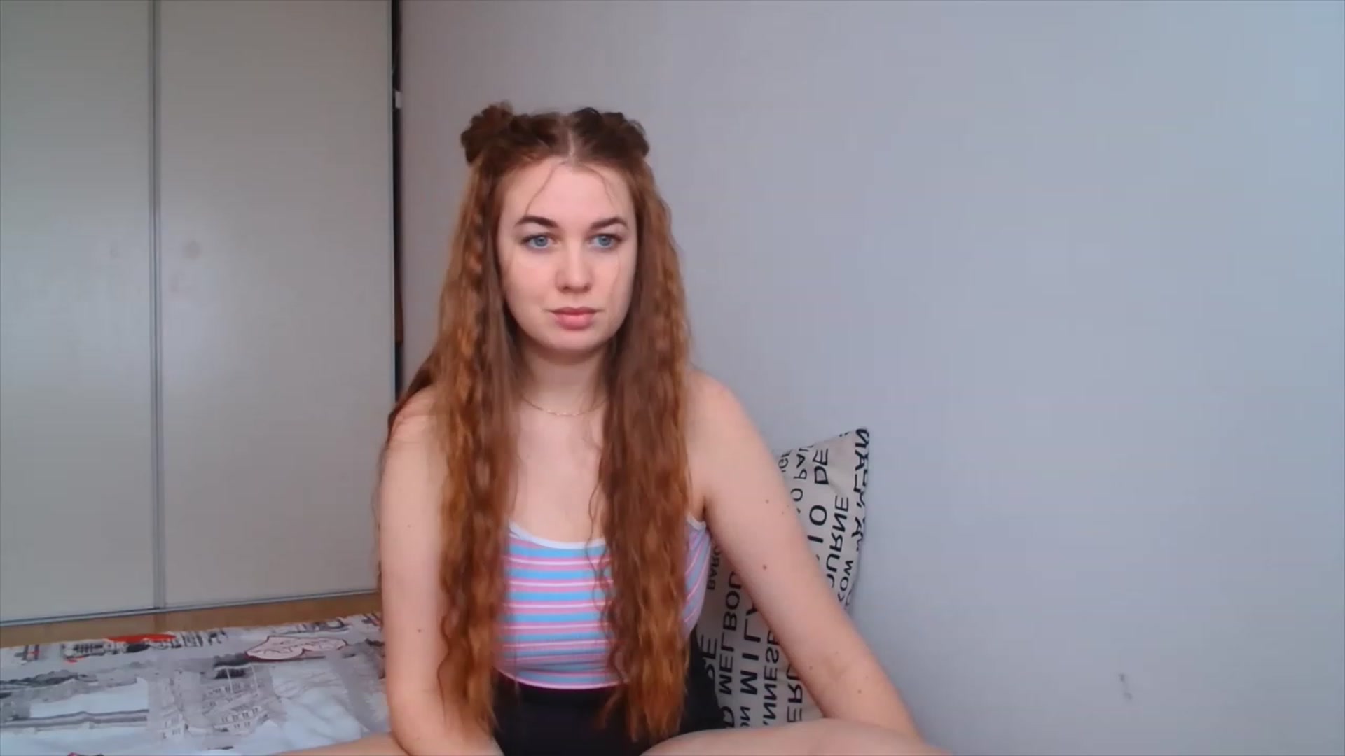 Gallery image thumbnail from IFlowersGirl's myfreecams stream on, 12/22/2022, 10:47 image 1 of 20