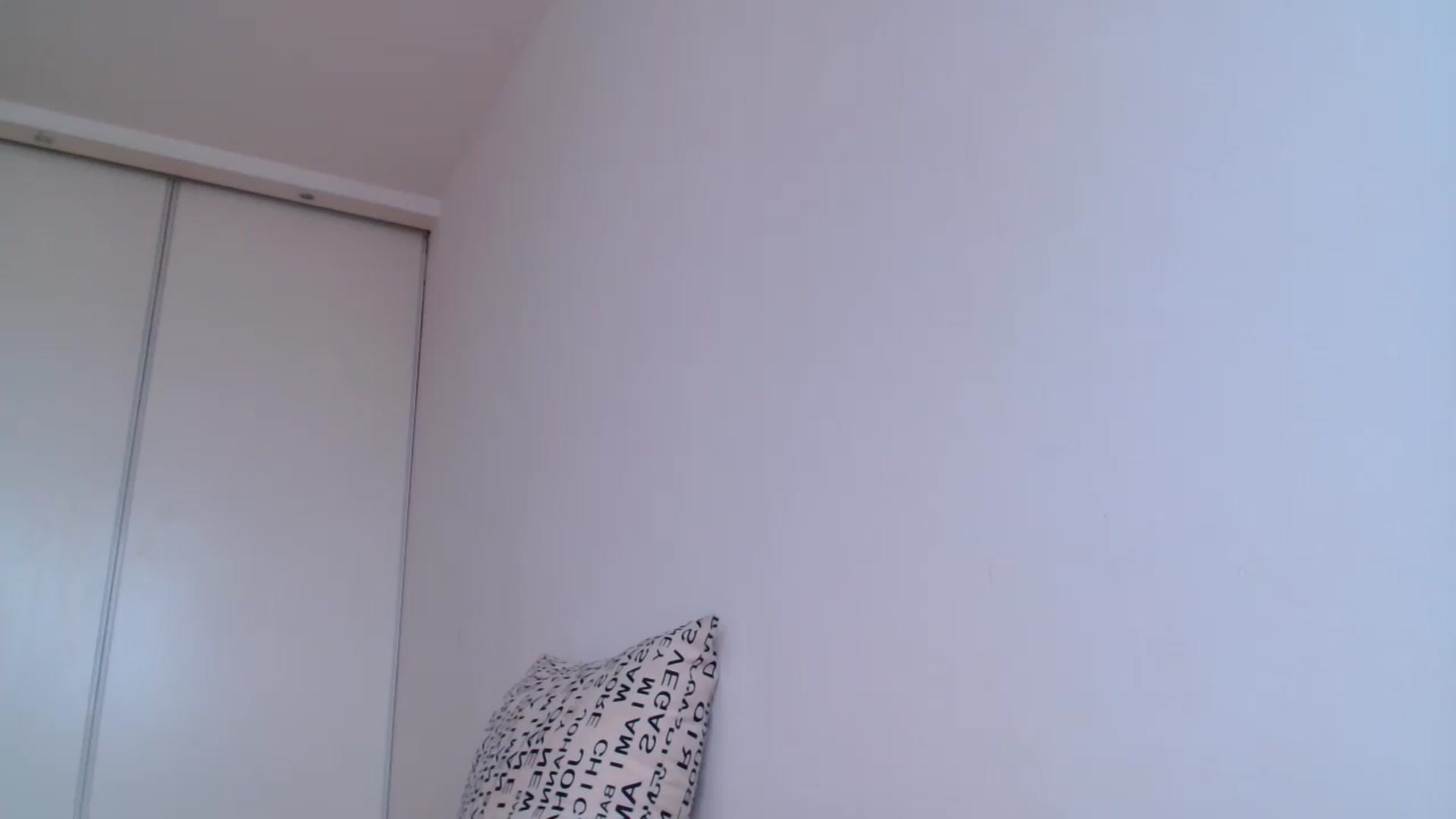 Gallery image thumbnail from IFlowersGirl's myfreecams stream on, 12/23/2022, 12:10 image 13 of 20