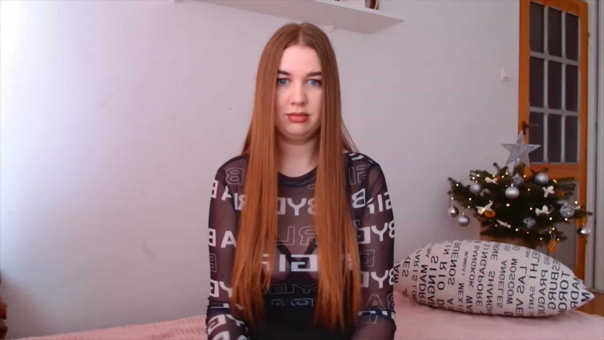 Gallery image thumbnail from IFlowersGirl's myfreecams stream on, 12/25/2022, 10:55 image 1 of 20