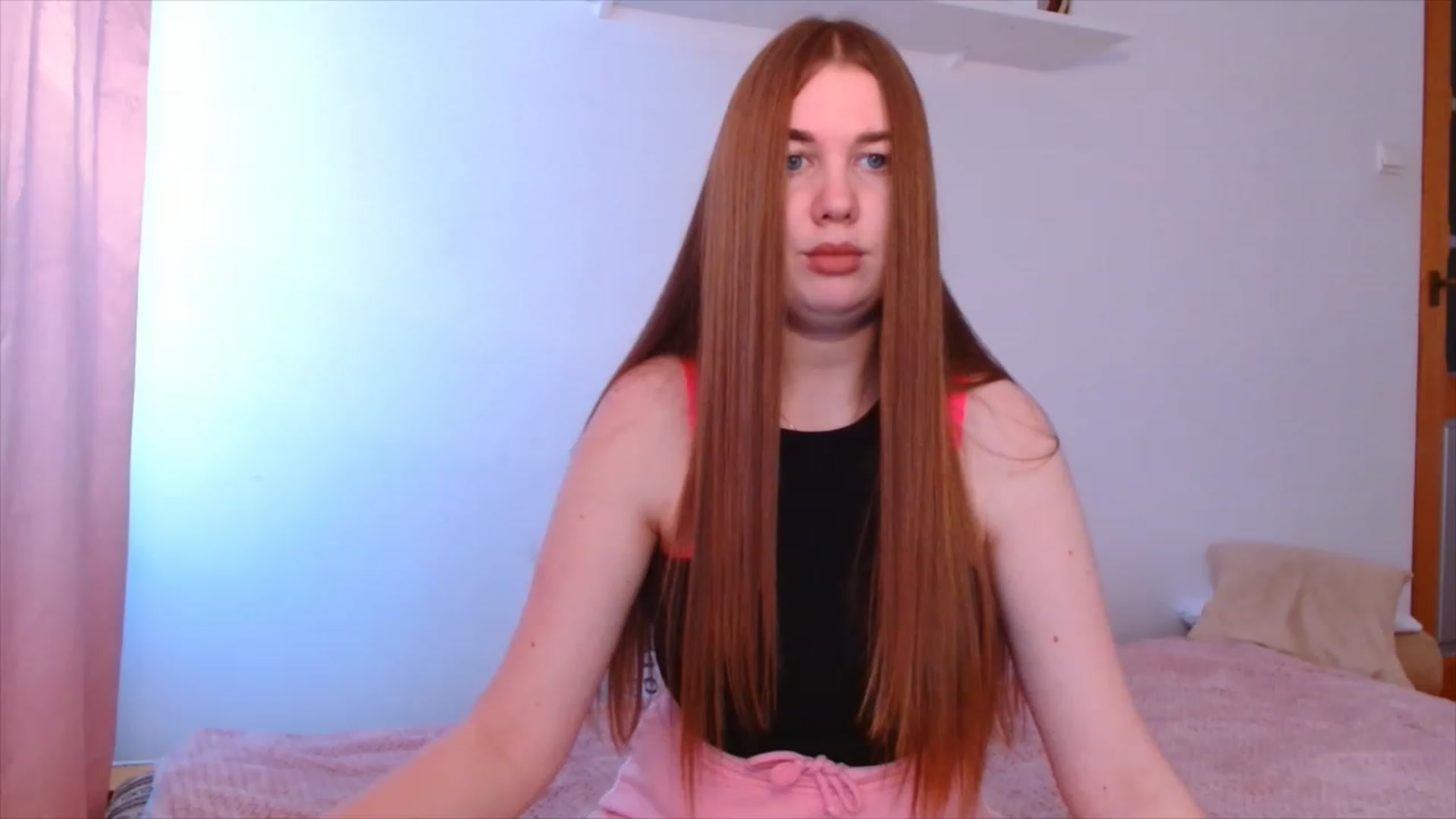 Gallery image thumbnail from IFlowersGirl's myfreecams stream on, 12/26/2022, 12:25 image 4 of 20