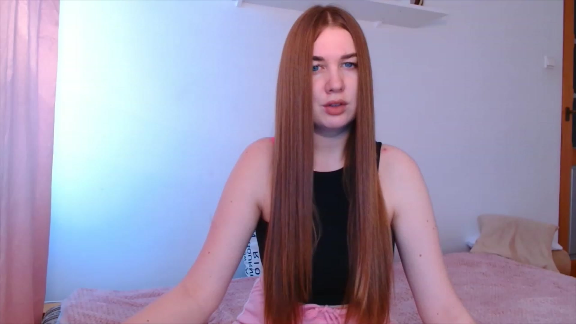 Gallery image thumbnail from IFlowersGirl's myfreecams stream on, 12/26/2022, 12:25 image 6 of 20