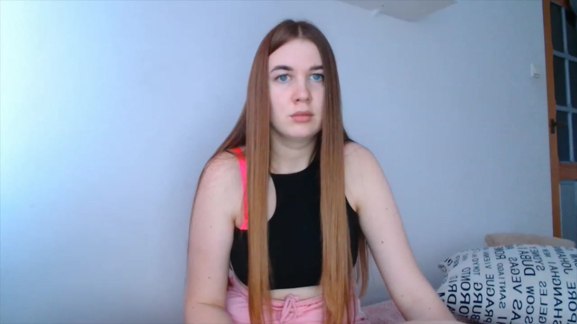 Gallery image thumbnail from IFlowersGirl's myfreecams stream on, 12/26/2022, 13:31 image 9 of 20