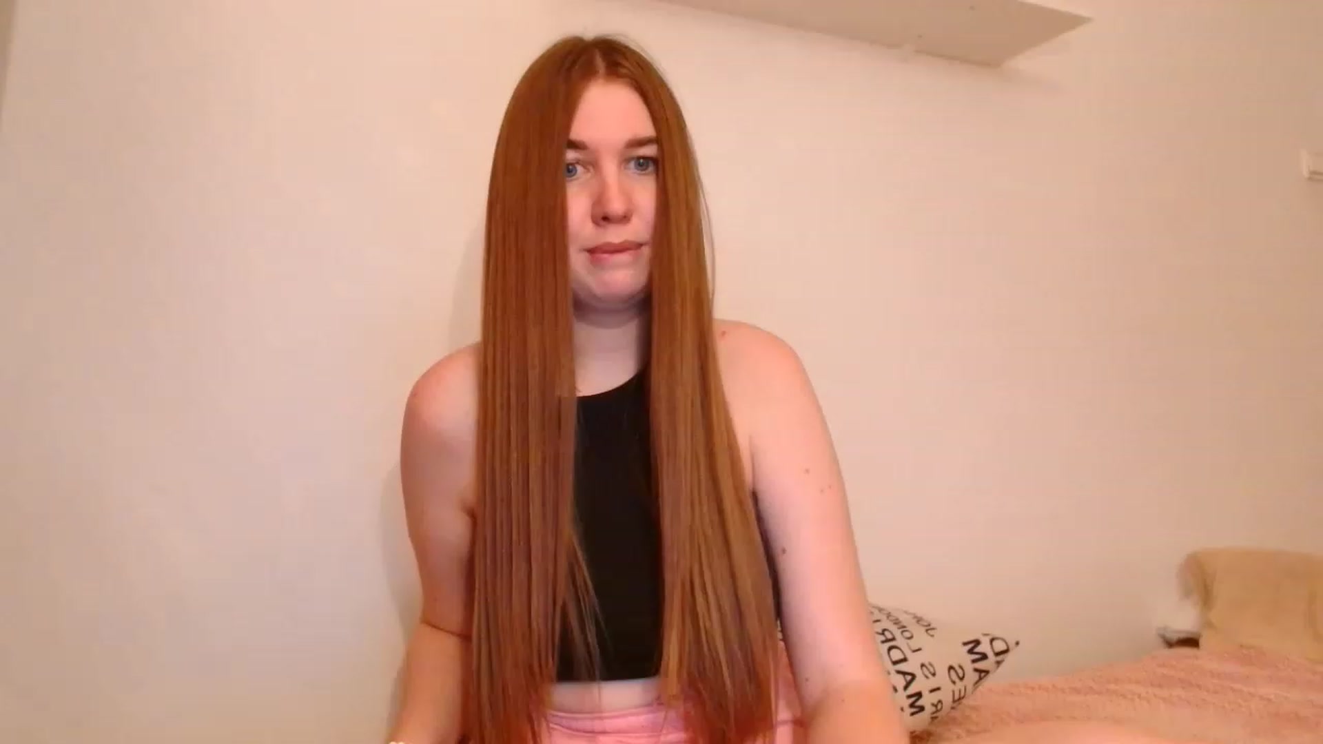 Gallery image thumbnail from IFlowersGirl's myfreecams stream on, 12/26/2022, 15:37 image 10 of 20